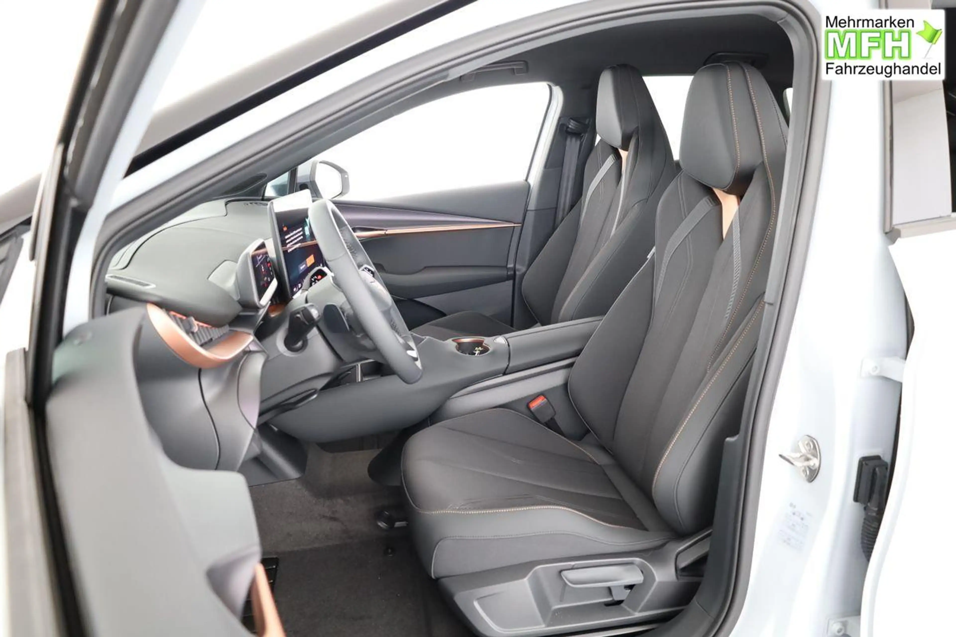 CUPRA Tavascan 250 kW 4Drive VZ VZ, Navi, Wärmepumpe, Kamera, ... — photo 9
