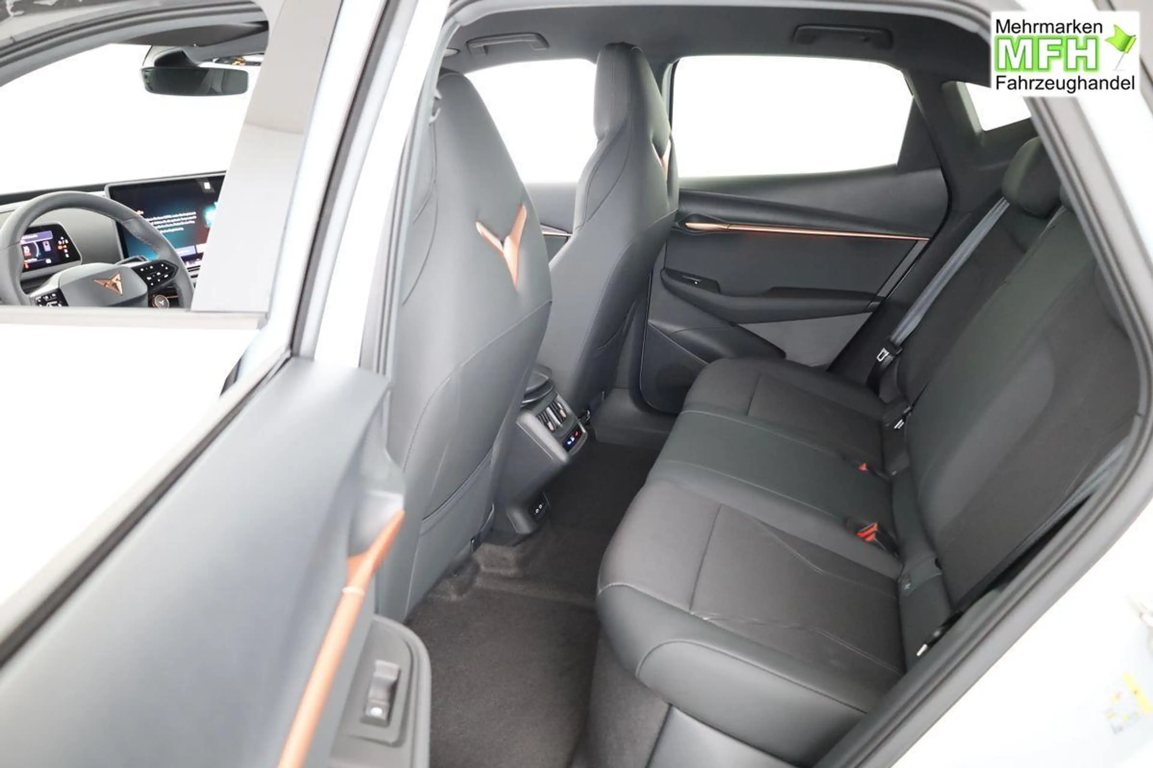 CUPRA Tavascan 250 kW 4Drive VZ VZ, Navi, Wärmepumpe, Kamera, ... — photo 10