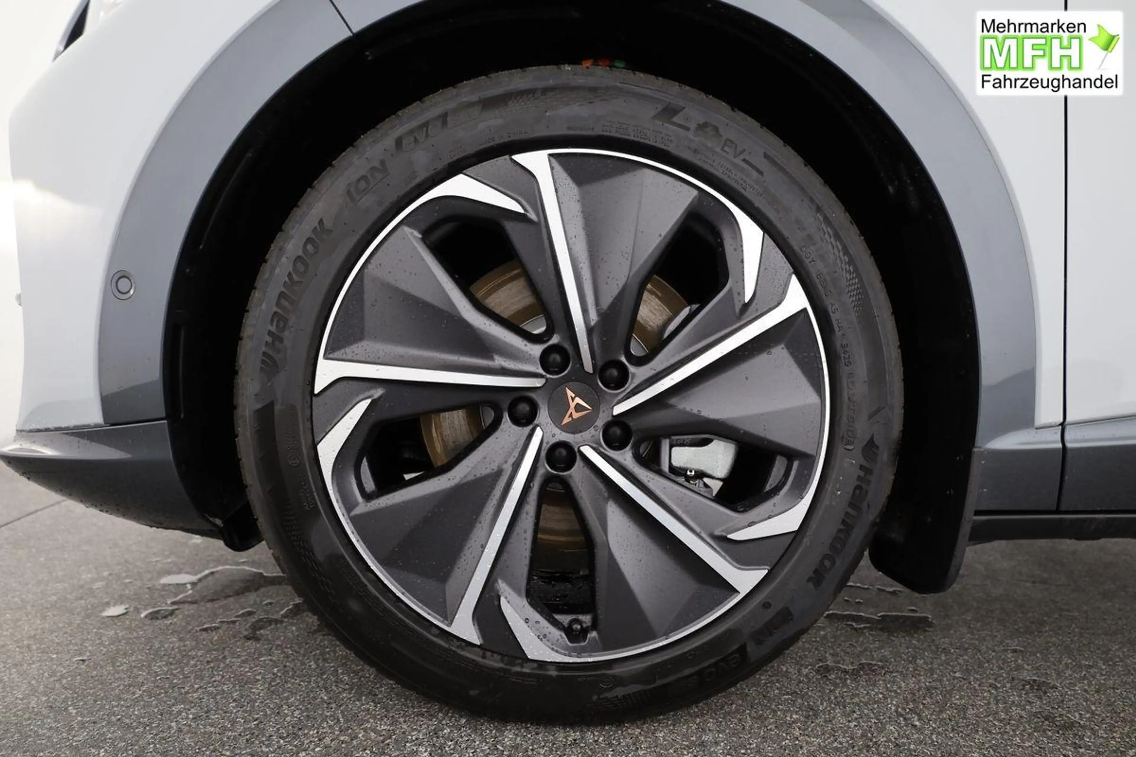 CUPRA Tavascan 250 kW 4Drive VZ VZ, Navi, Wärmepumpe, Kamera, ... — photo 13