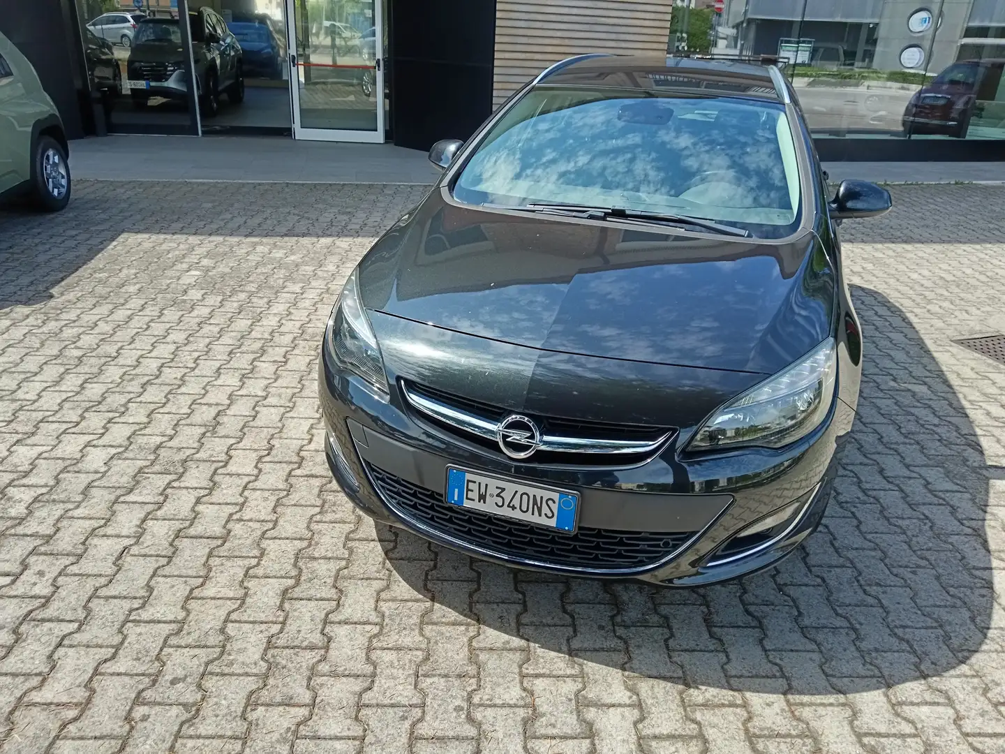 Opel Astra Astra IV 2010 Sport T S T 1.6cdti(ecoflex) Cosmo s Nero - 2