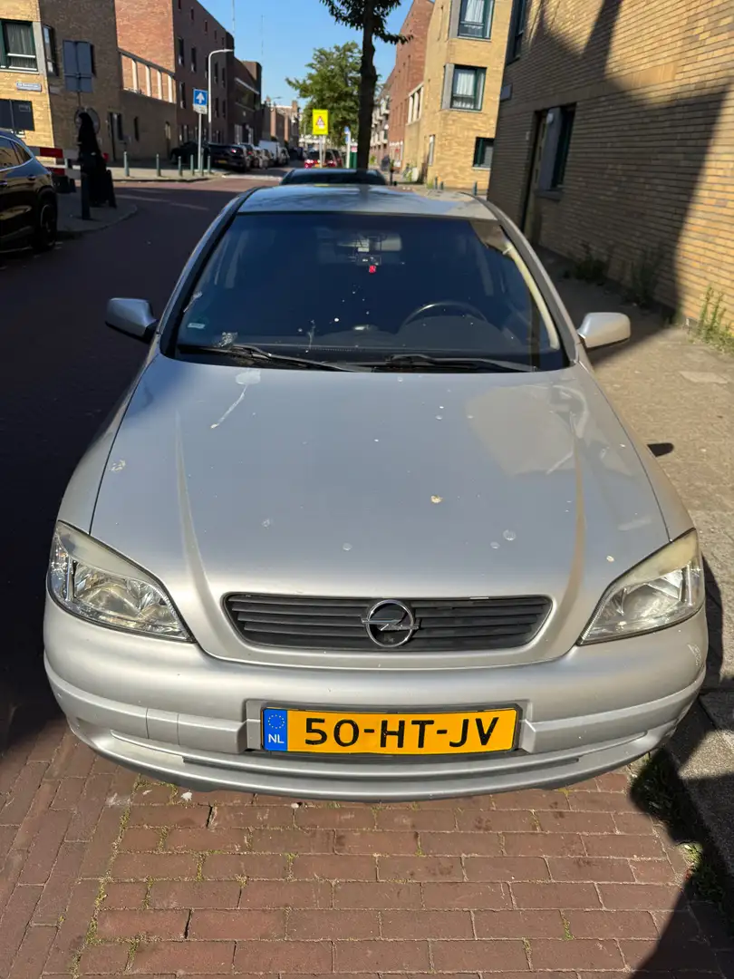 Opel Astra Astra 1.6 Comfort Zilver - 2