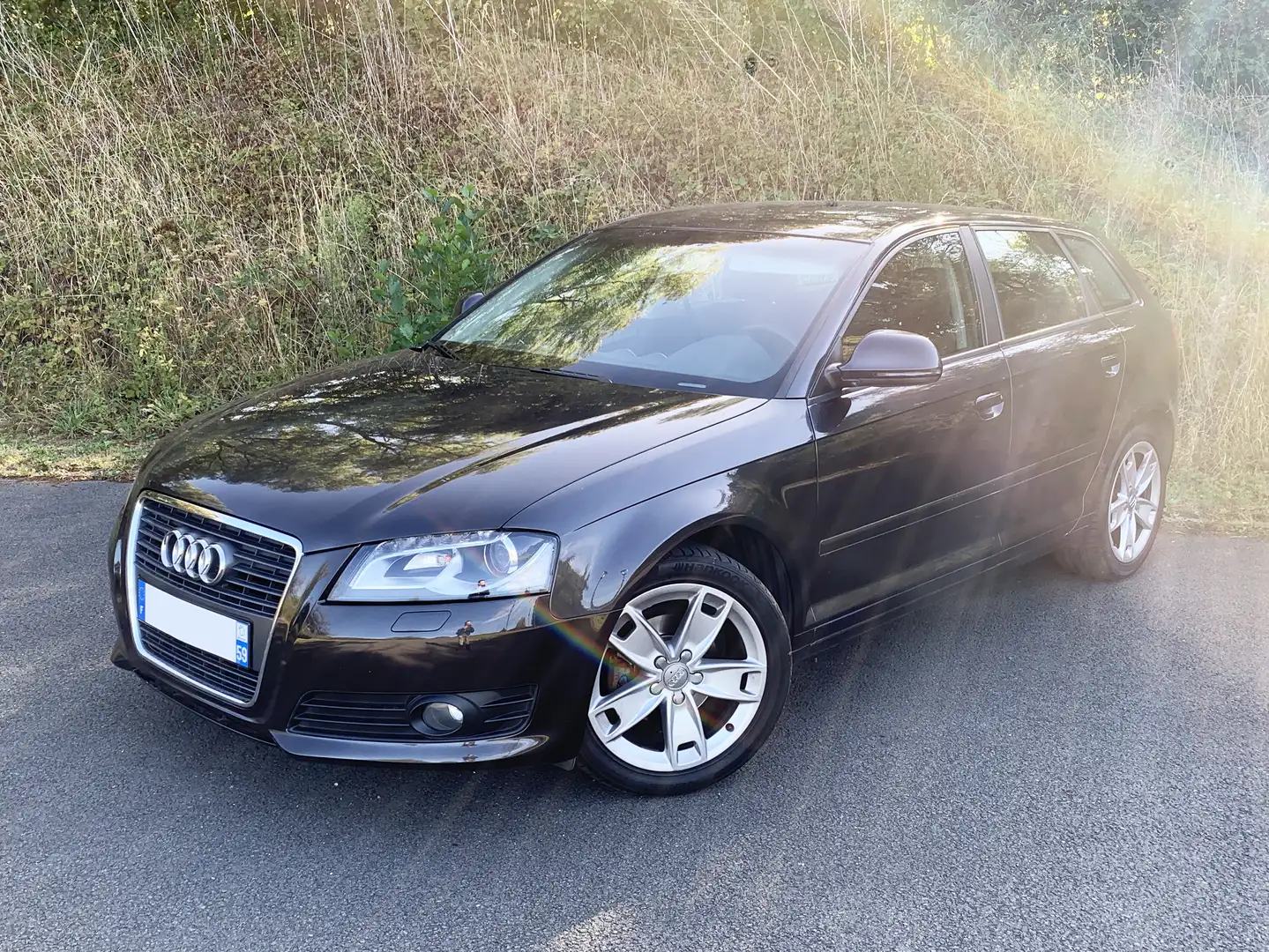 Audi A3 Sportback 1.6 TDI / Carnet entretien Suivi - 1