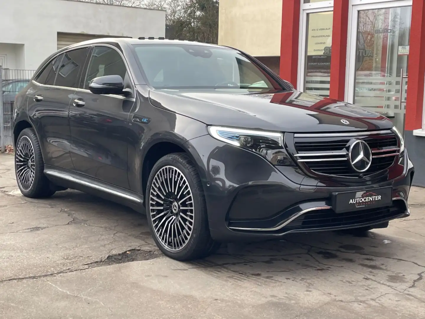 Mercedes-Benz EQC 400 400 4Matic*S-DACH*HEAD-UP*MEMORY*360°KAMERA* Gris - 2