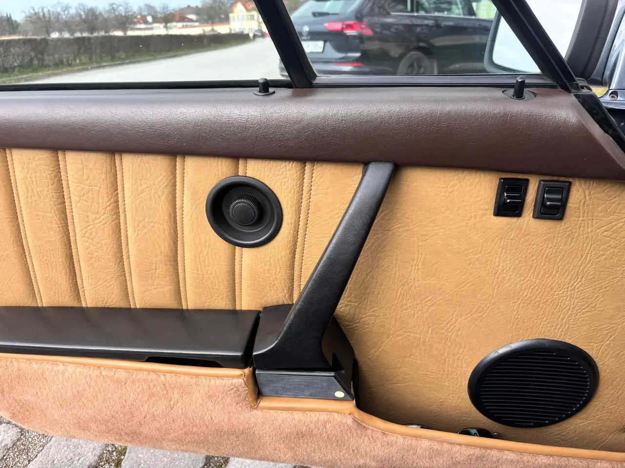 Porsche 911 SC Targa 3.0, foto 9
