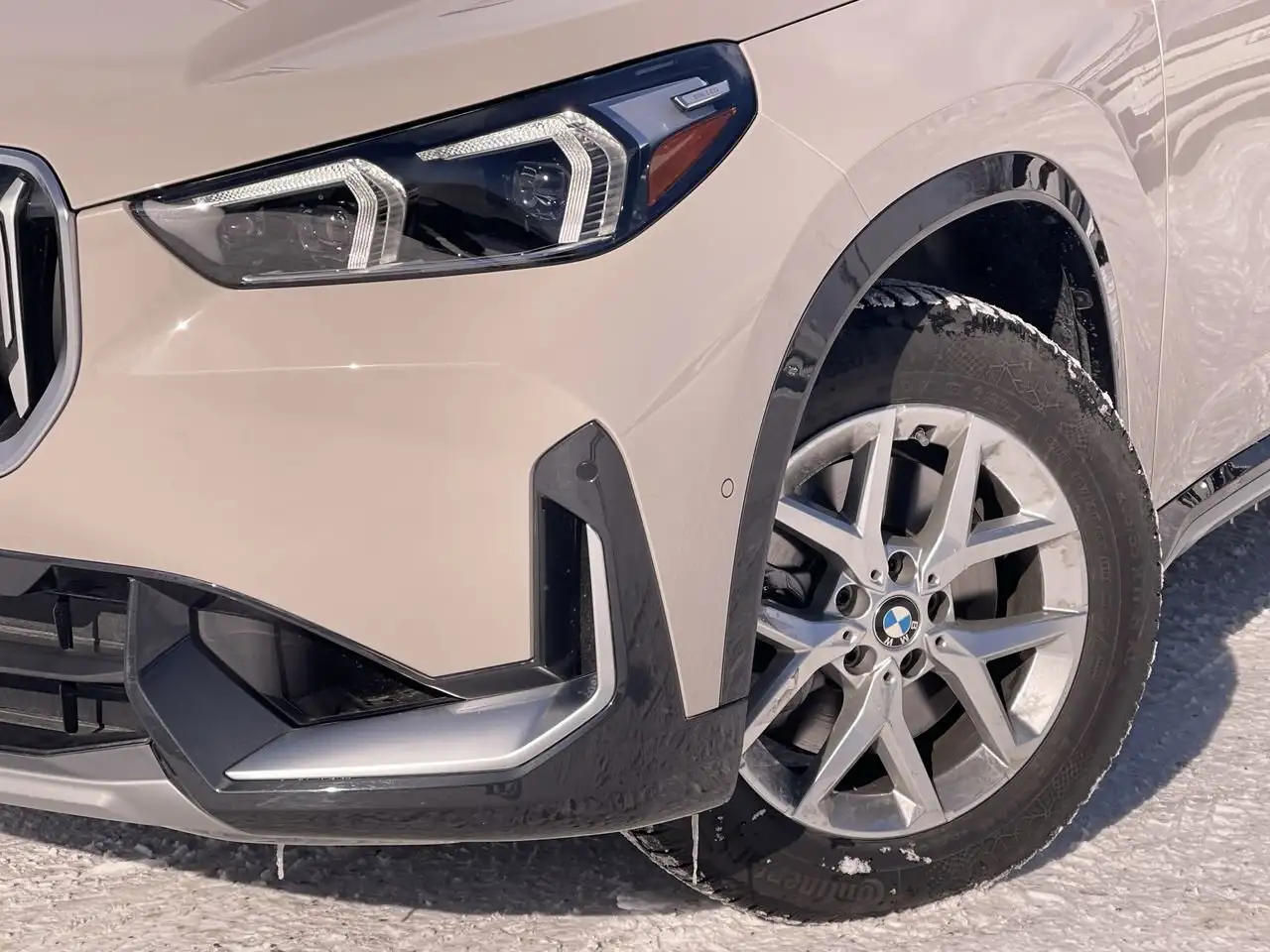BMW X1 снимка BMW X1