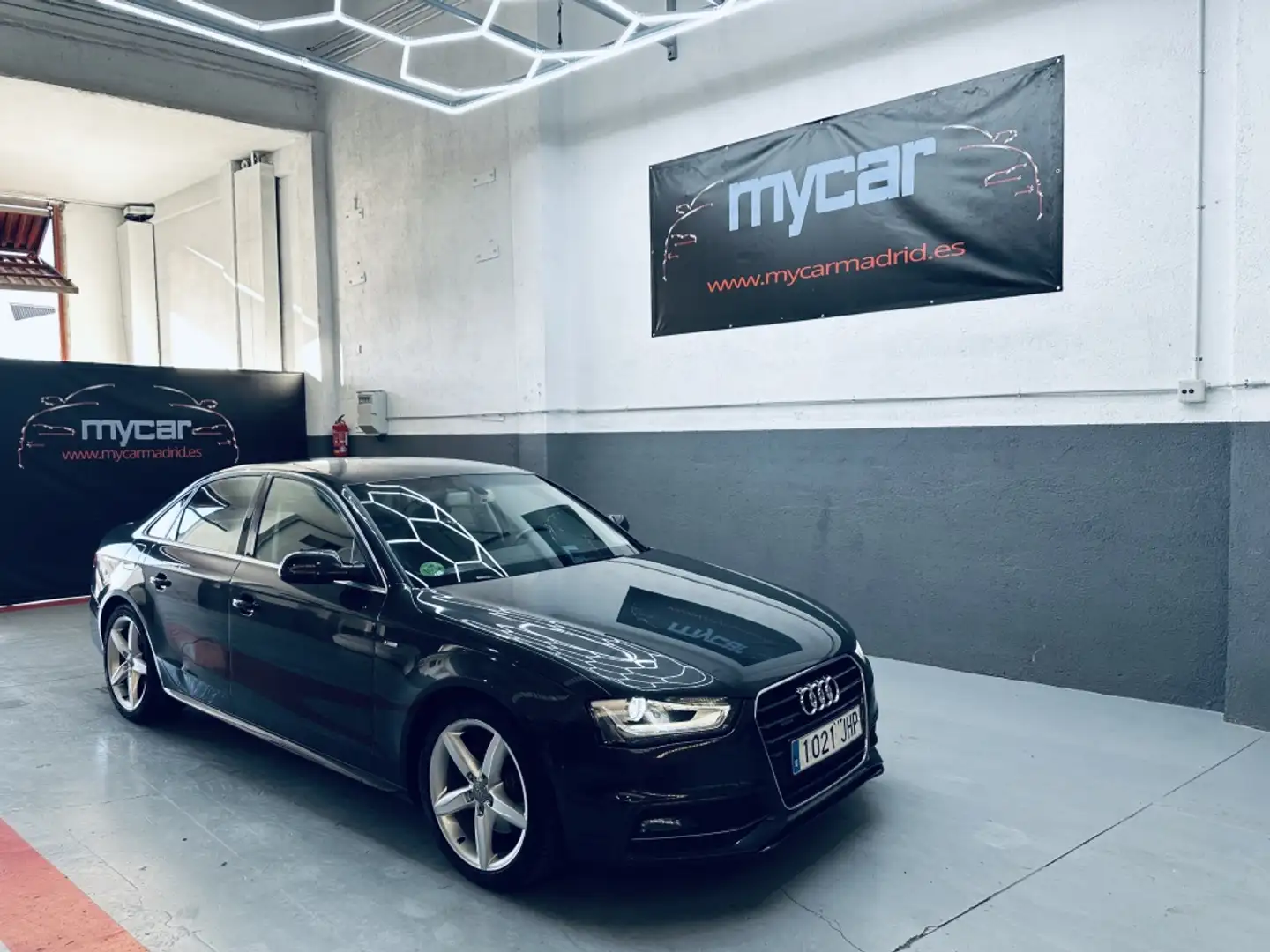 Audi A4 1.8 TFSI S line edition quattro 170 Gris - 1
