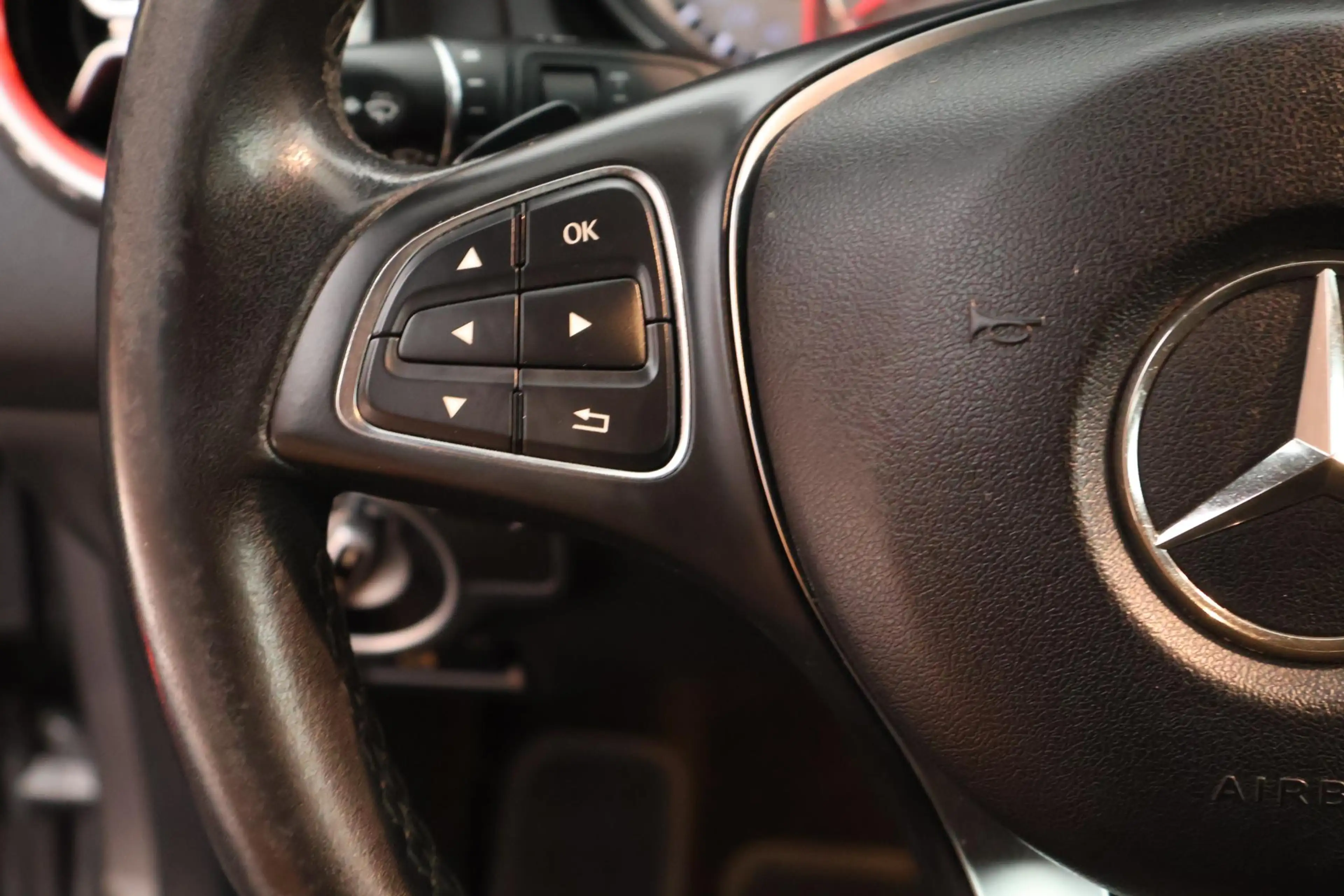 Mercedes-Benz GLA 200 156pk Prestige Automaat LED Climate Control Stoelv — photo 14