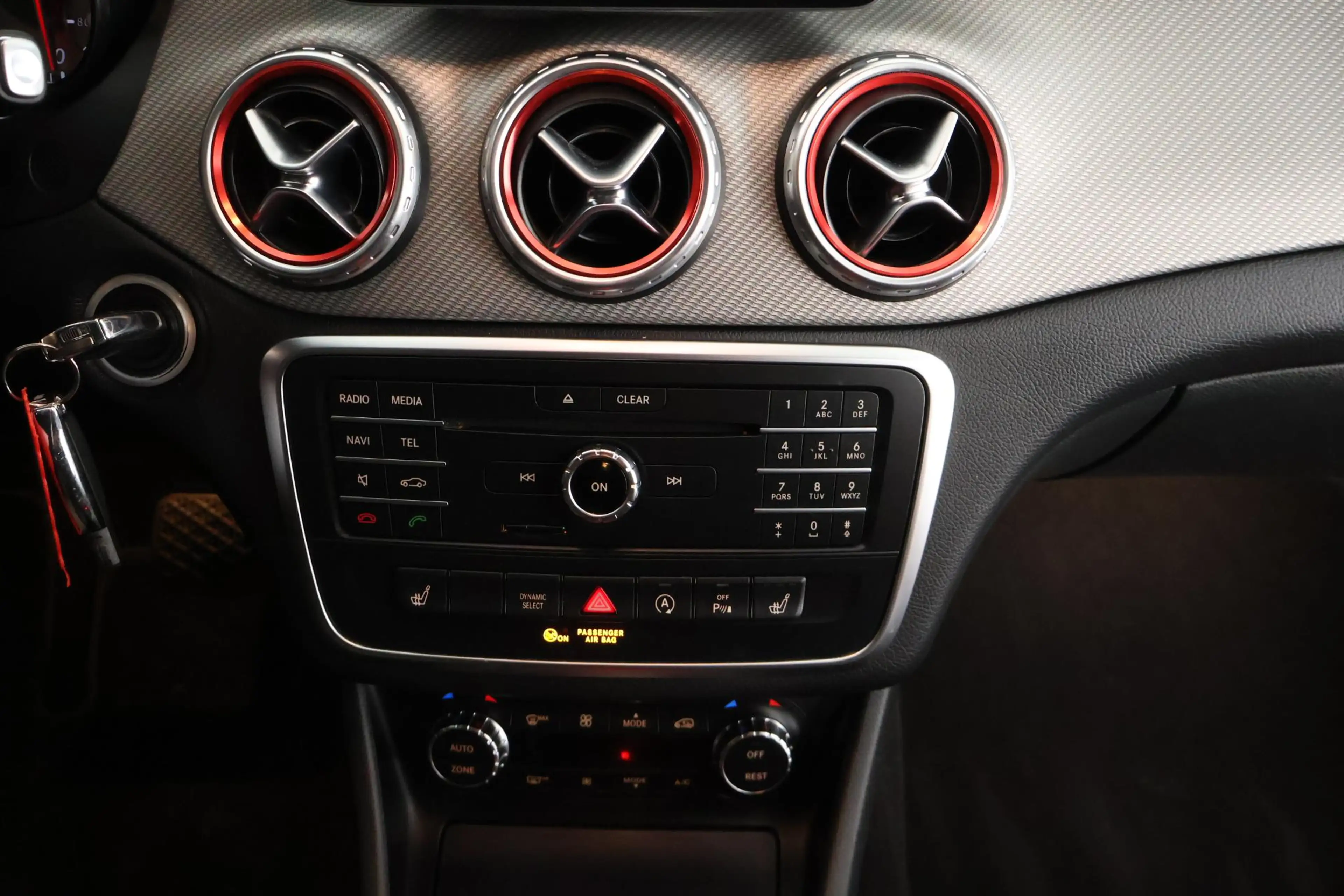 Mercedes-Benz GLA 200 156pk Prestige Automaat LED Climate Control Stoelv — photo 11