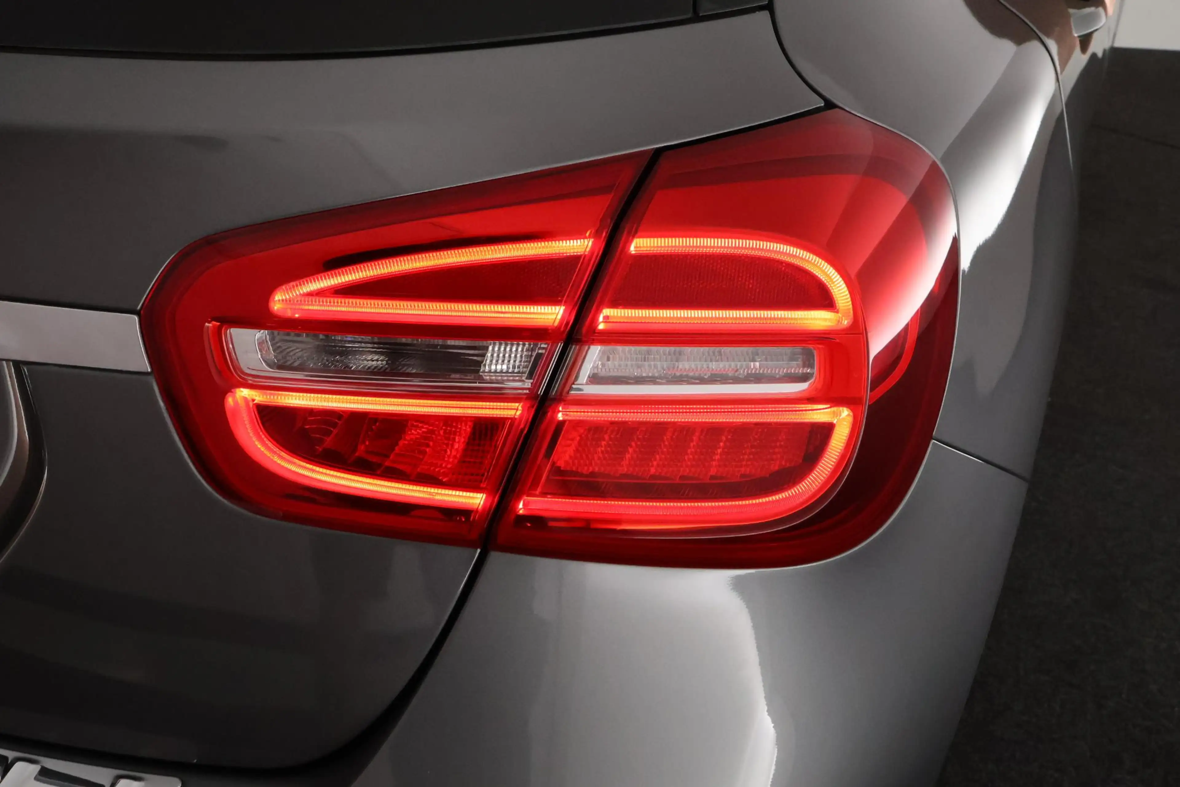 Mercedes-Benz GLA 200 156pk Prestige Automaat LED Climate Control Stoelv — photo 28