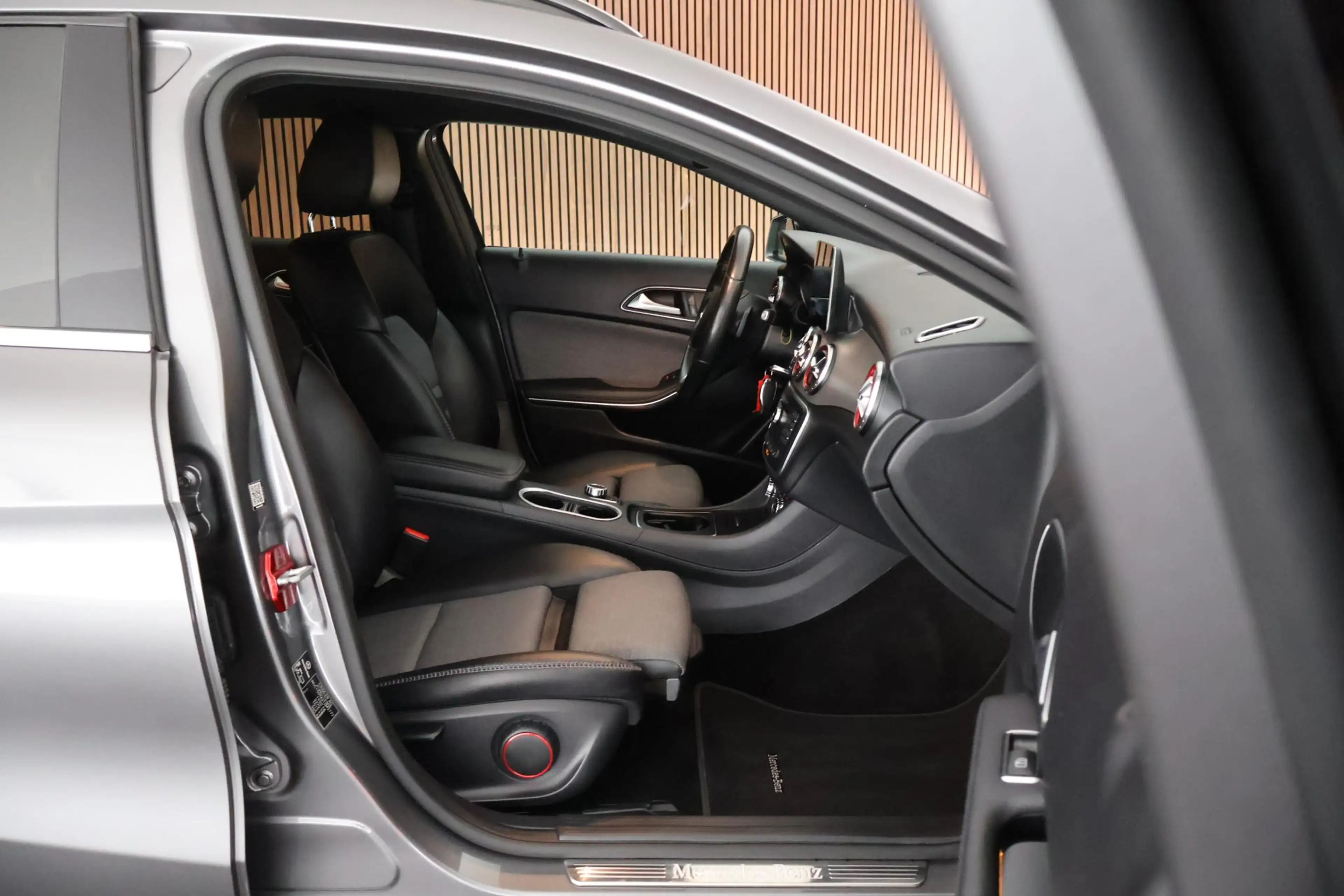 Mercedes-Benz GLA 200 156pk Prestige Automaat LED Climate Control Stoelv — photo 10