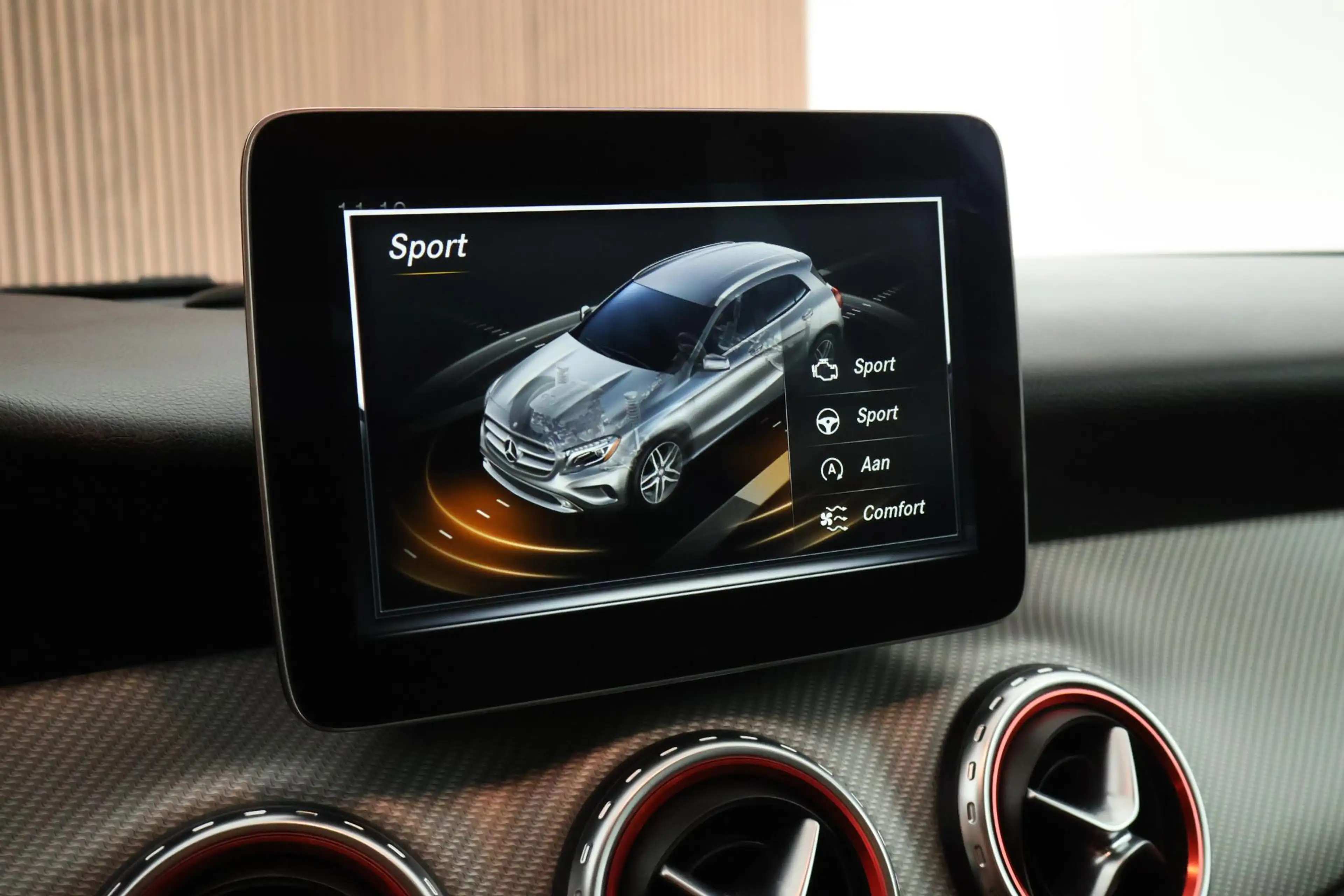 Mercedes-Benz GLA 200 156pk Prestige Automaat LED Climate Control Stoelv — photo 20