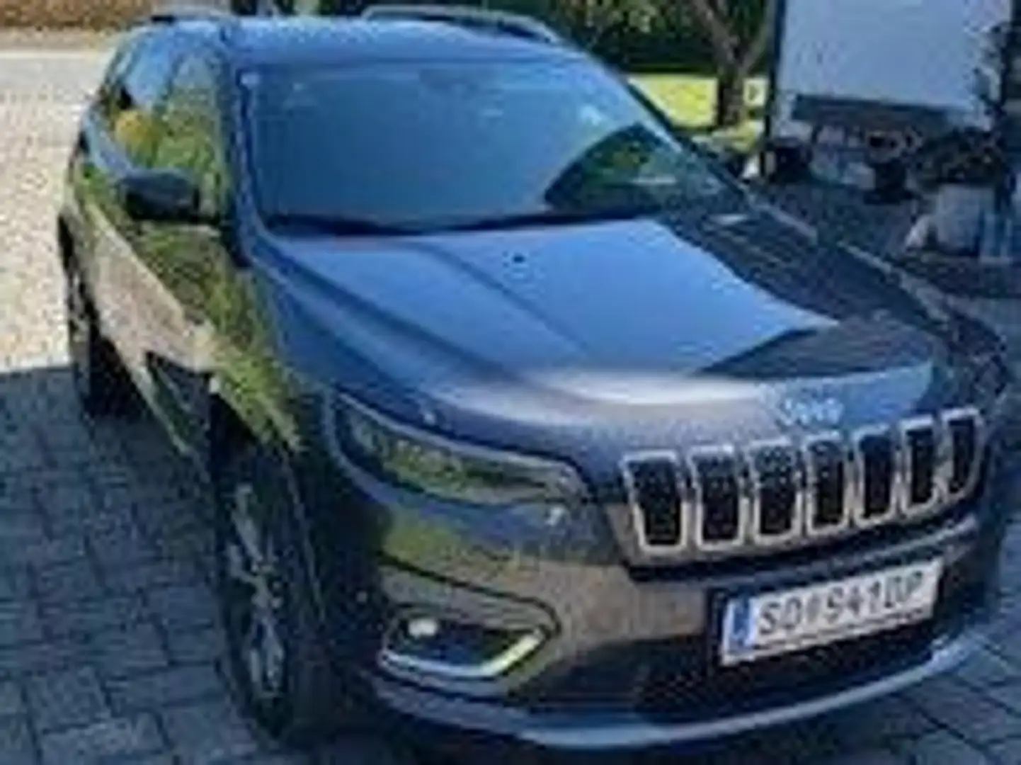 Jeep Cherokee Cherokee MCA 2,2 Diesel Overland AWD Grau - 2