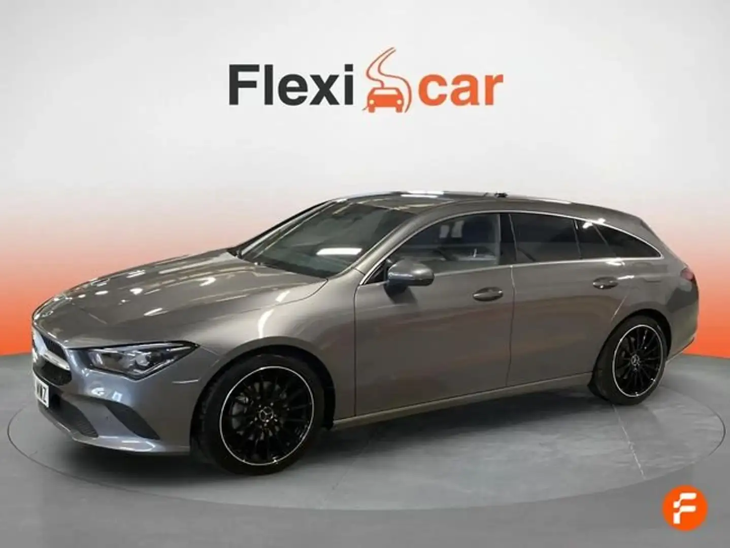 Mercedes-Benz CLA 200 Shooting Brake 200d 8G-DCT Gris - 2