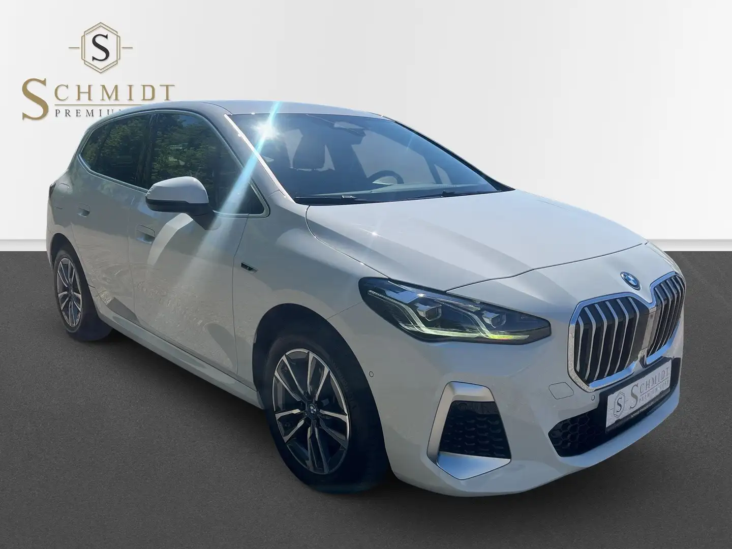 BMW 225 e xDrive Weiß - 2