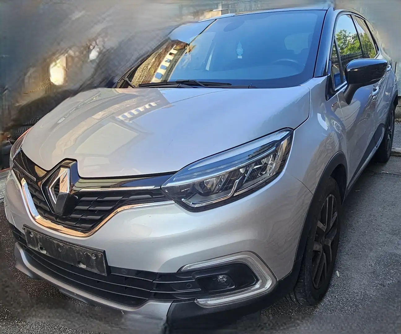 Renault Captur Captur 0.9 TCe Red Edition (EU6c) Zilver - 2