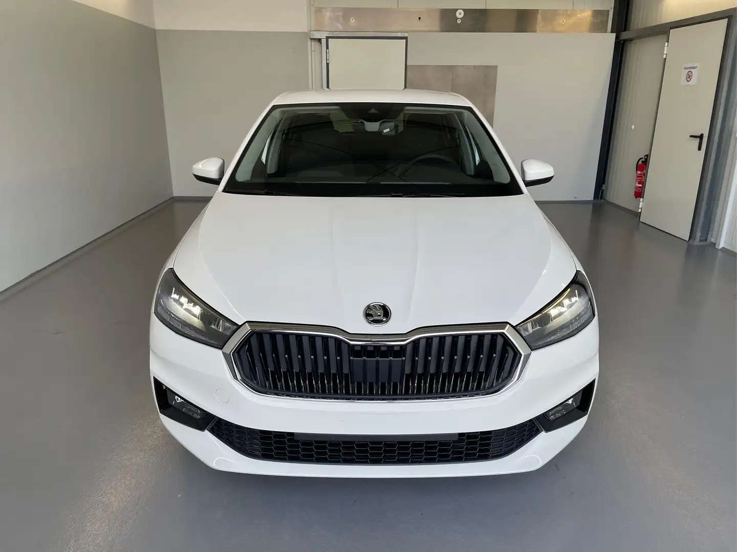 Skoda Fabia Selection 95PS GV4+Sitzheiz+Lenkradheiz+Climatr... Weiß - 2