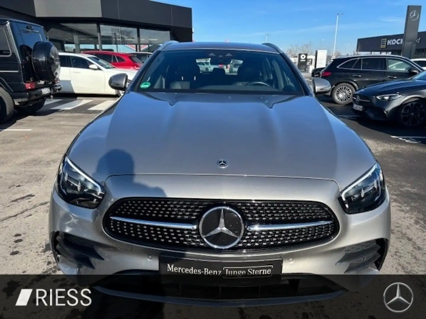 Mercedes-Benz E 300 de 4MATIC T-Modell ACC AUT Kam. KlimaA LED Silber - 2