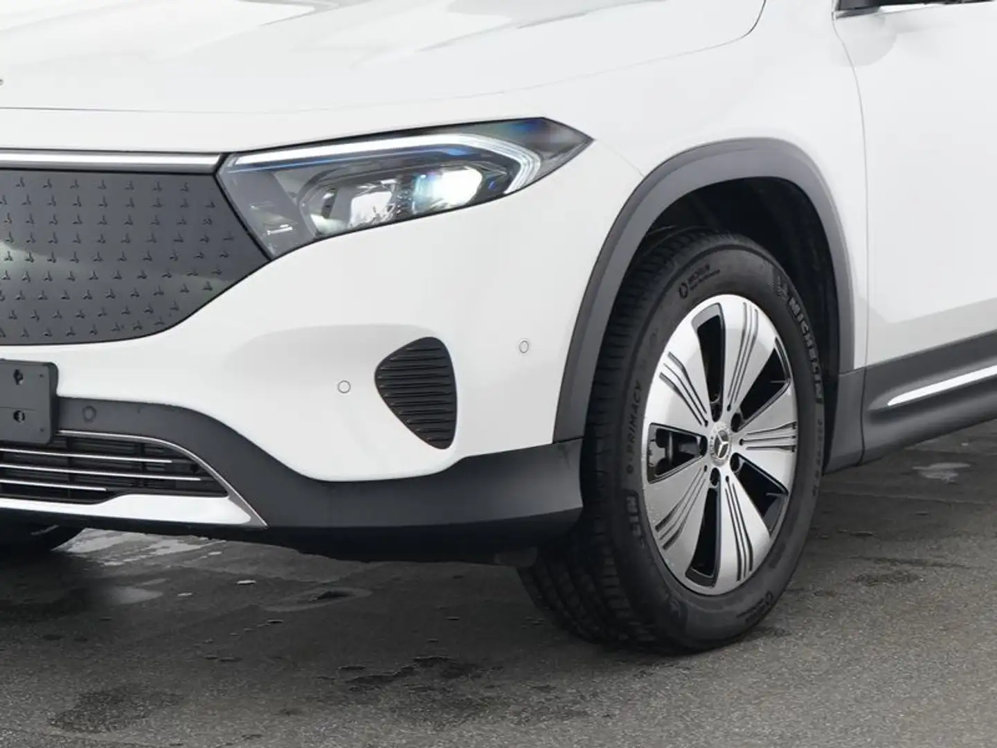 Mercedes-Benz EQB 300 4M Progressive-Adv.-Plus/Pano/AHK/Flex Weiß - 2