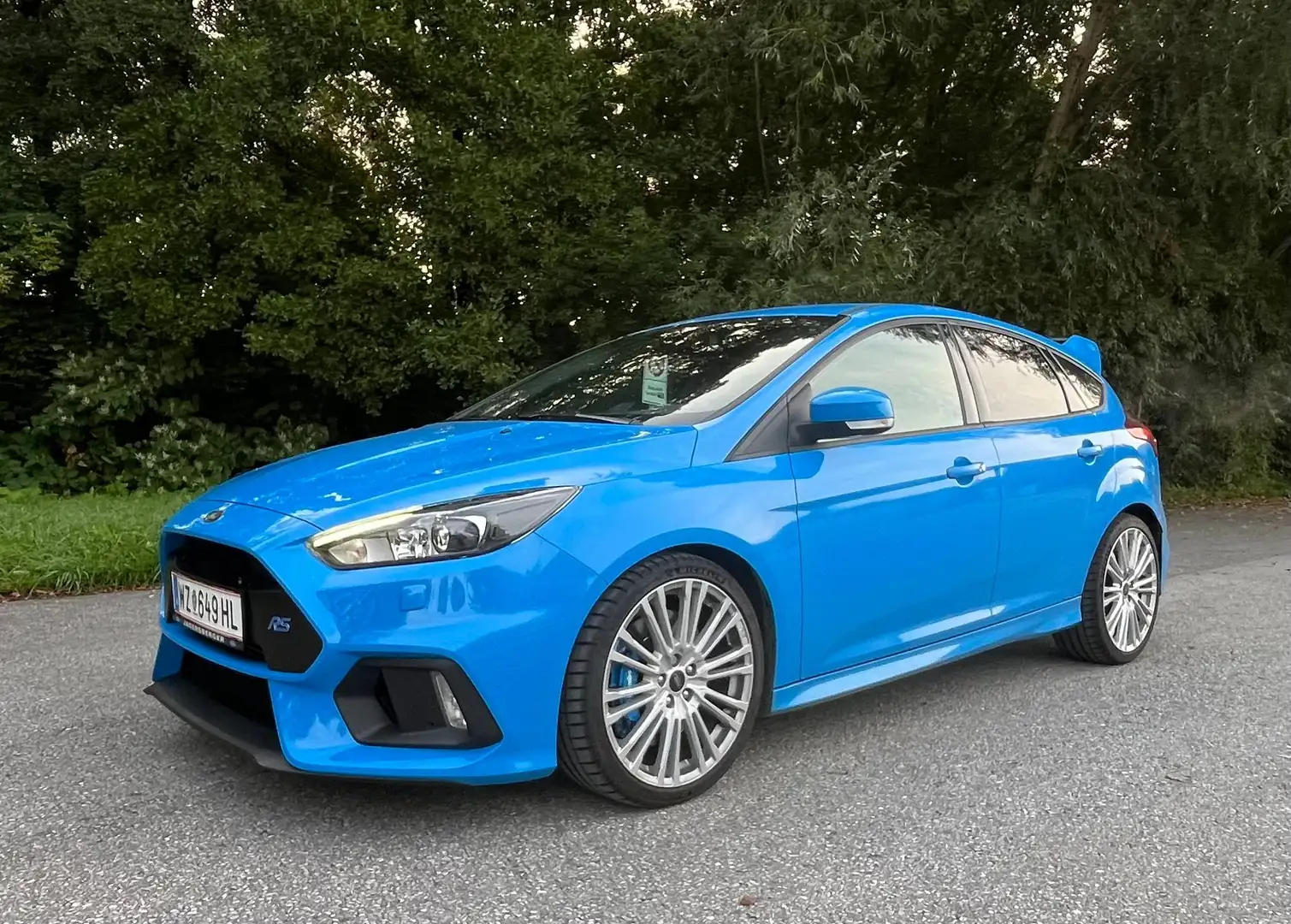 Ford Focus Focus 2,3 EcoBoost AWD RS RS Blau - 1