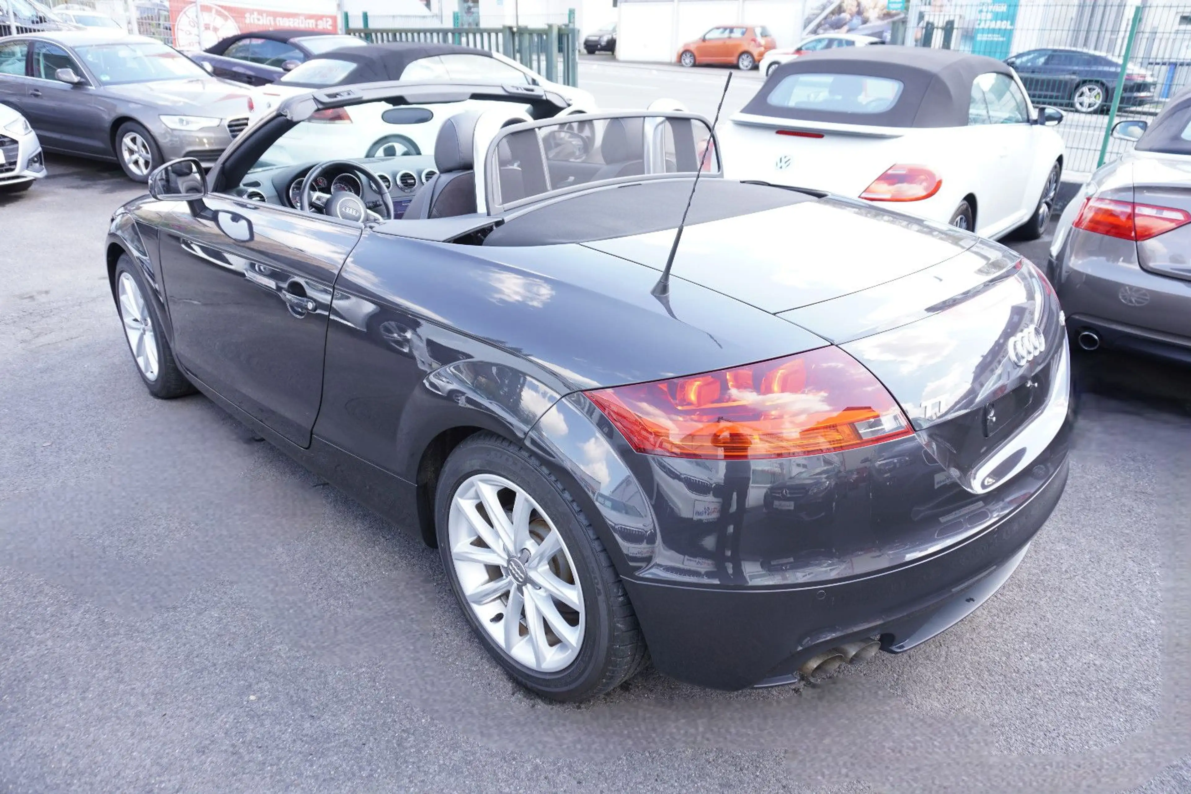 Audi TT 1.8 TFSI Roadster*Bi-Xenon*Navi*nur 25.500KM* — photo 5