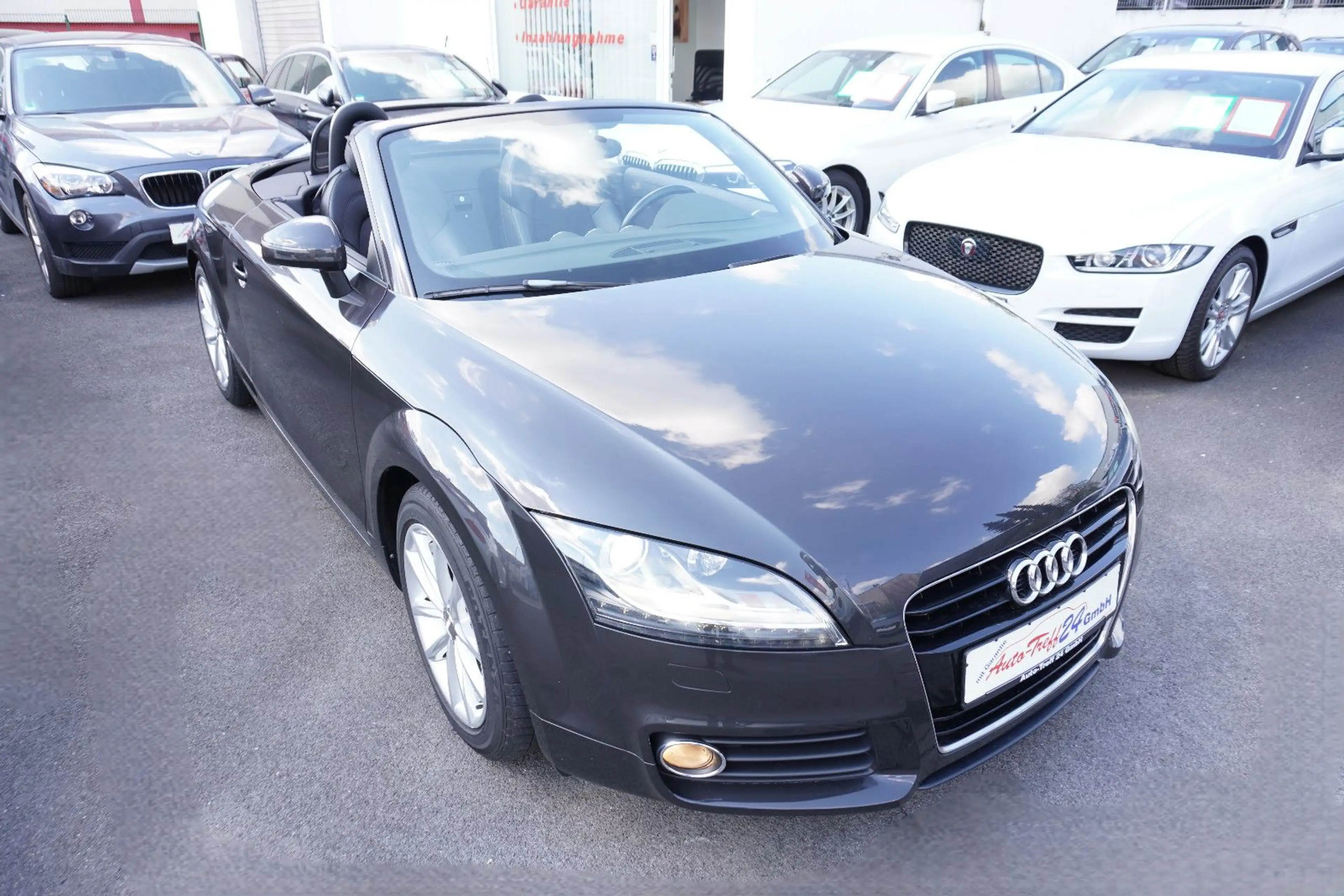 Audi TT 1.8 TFSI Roadster*Bi-Xenon*Navi*nur 25.500KM* — photo 11