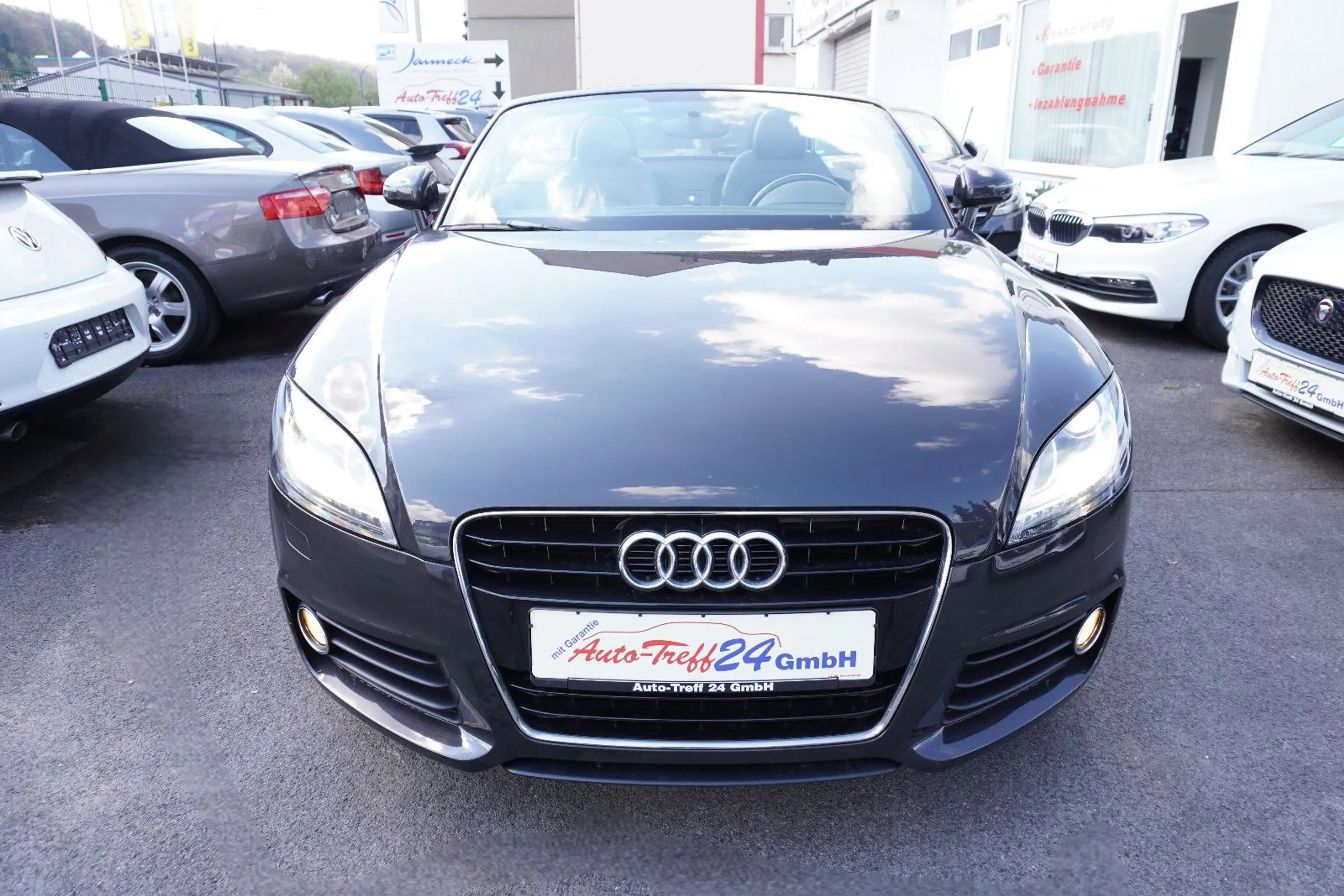 Audi TT 1.8 TFSI Roadster*Bi-Xenon*Navi*nur 25.500KM* — photo 2