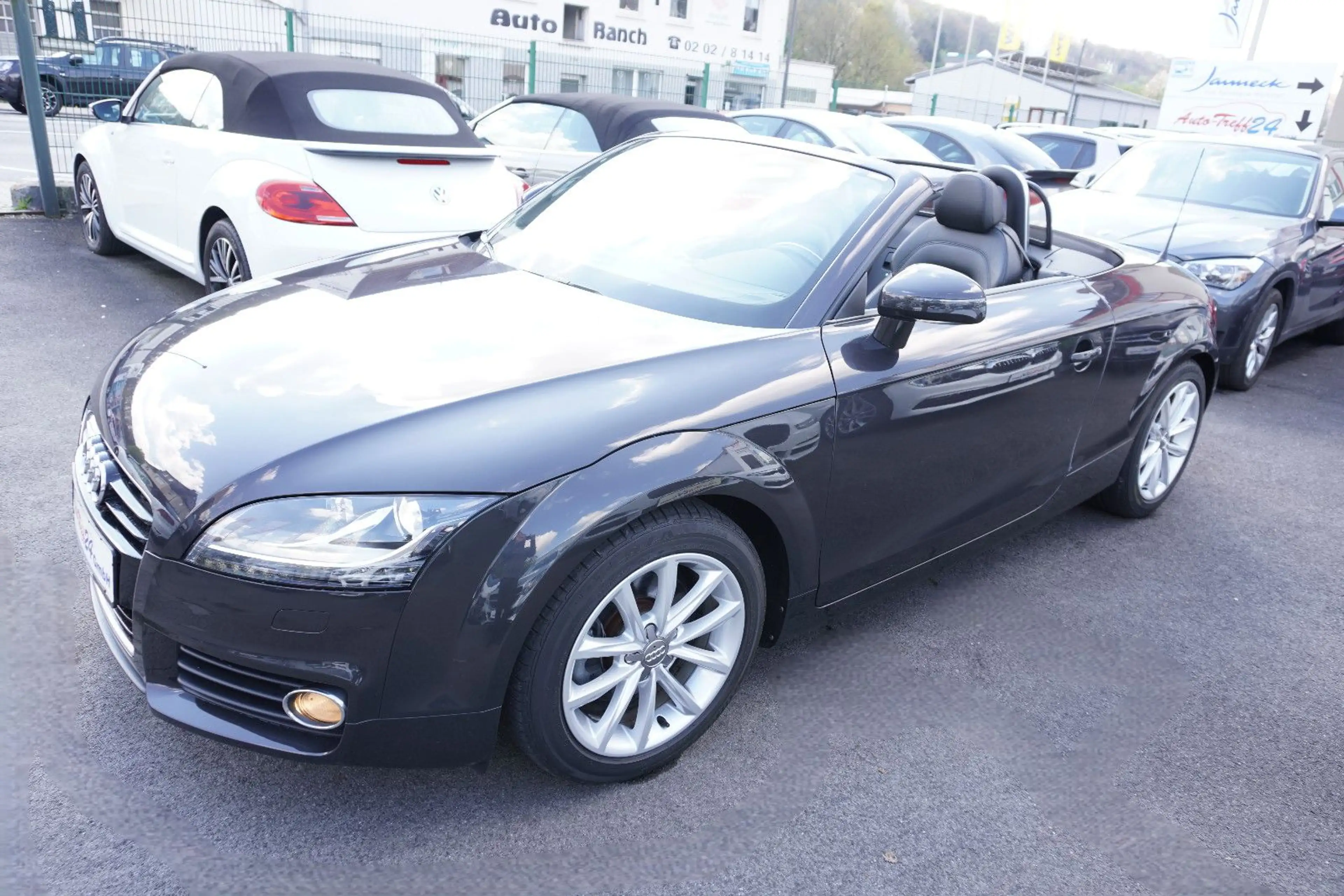 Audi TT 1.8 TFSI Roadster*Bi-Xenon*Navi*nur 25.500KM* — photo 4