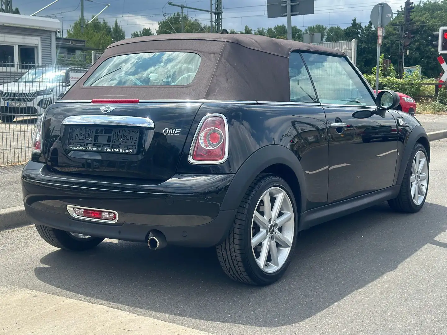 MINI One Cabrio ONE CABRIO HIGHGATE*SONDERMODELL* Noir - 2