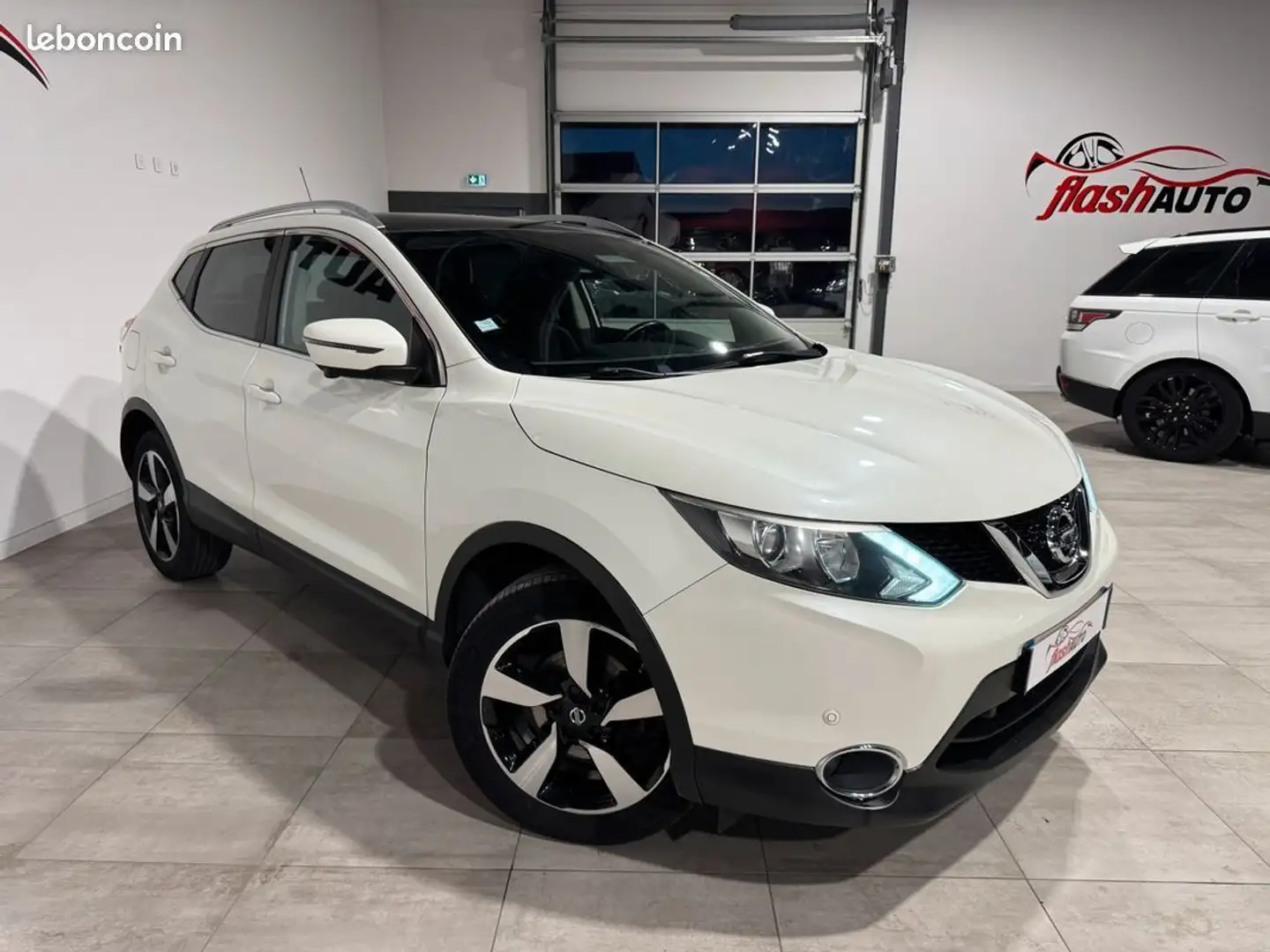 Nissan Qashqai II 1.5 DCi S&S 110 CV-2015 Bianco - 2