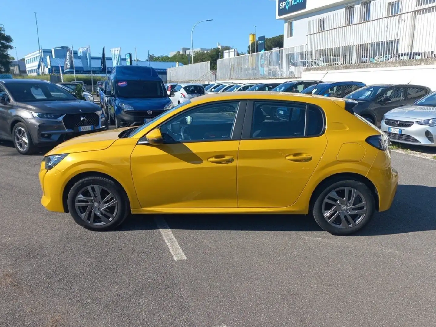 Peugeot 208 Active Pack PureTech 75 S/S Giallo - 2