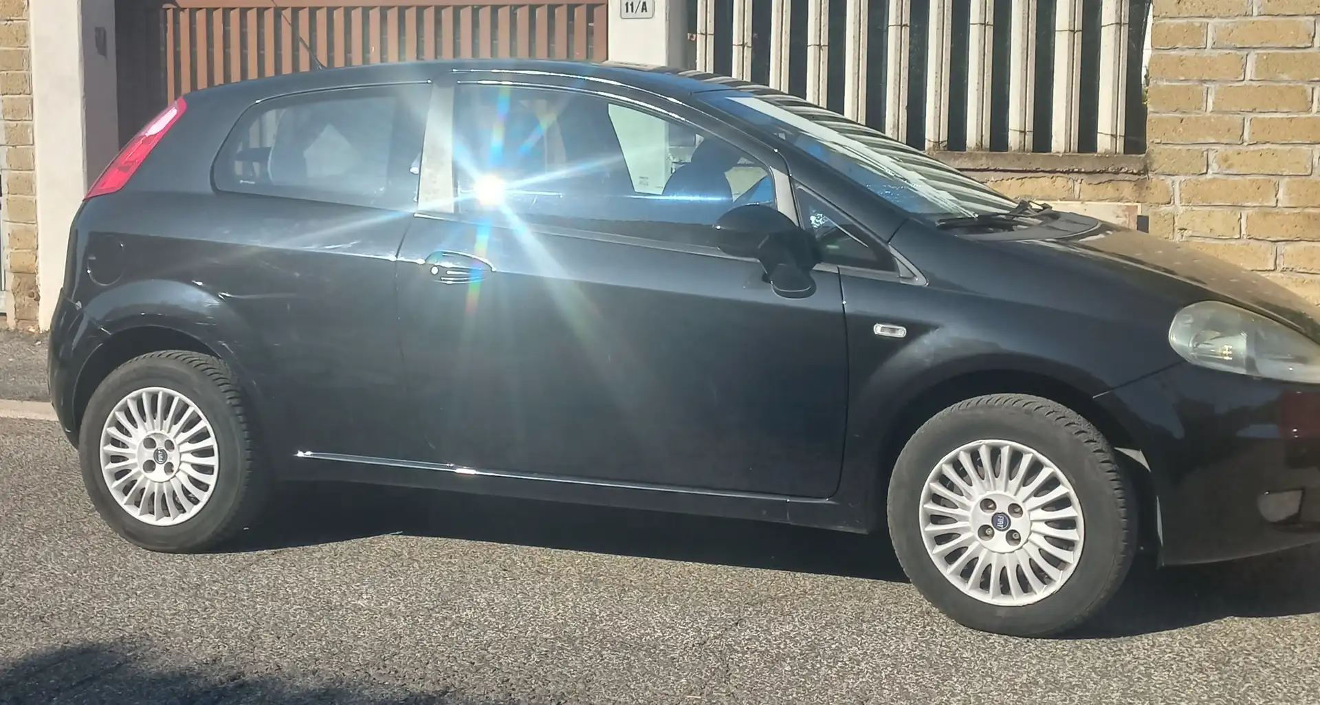 Fiat Grande Punto Grande punto 3 porte, 2010 Fekete - 1