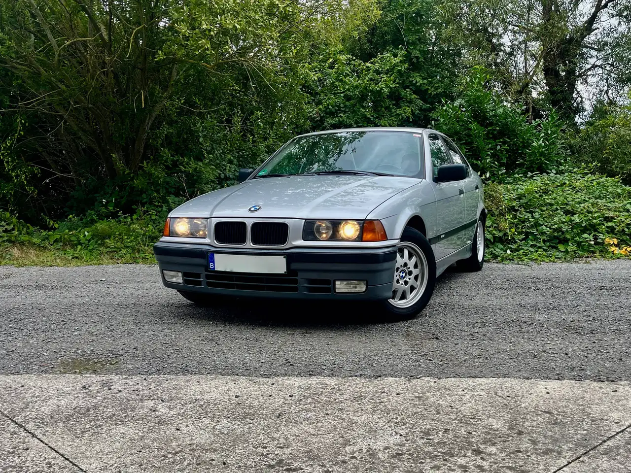 BMW 320i / AUTO / CUIR, foto 1