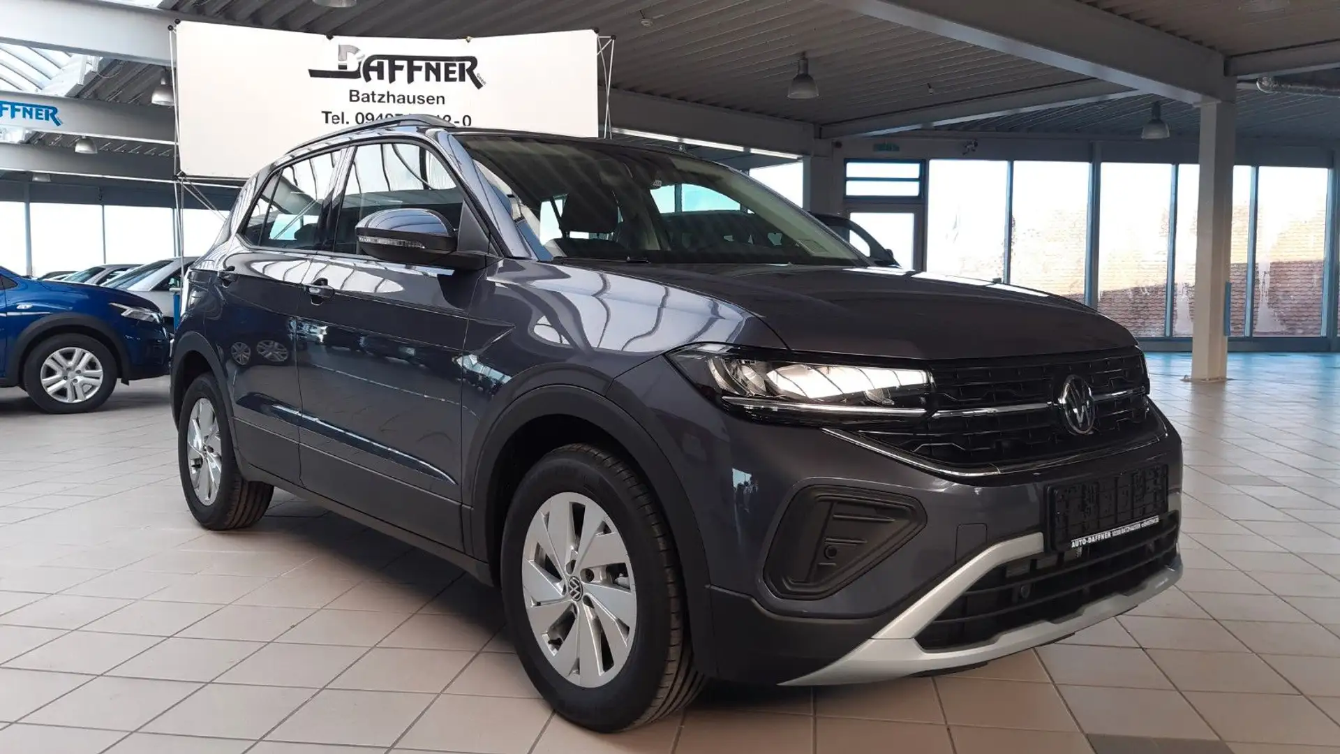 Volkswagen T-Cross 1.0 TSI OPF 85 kW DSG / Klima / PDC / Grau - 1