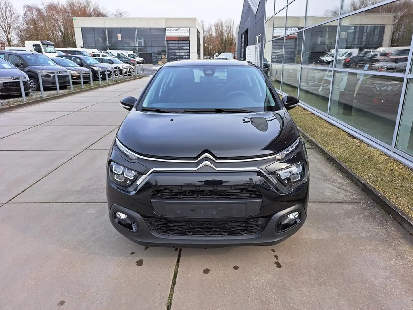 Citroen C3 1.2 PureTech 110  Plus S&S Noir - 2