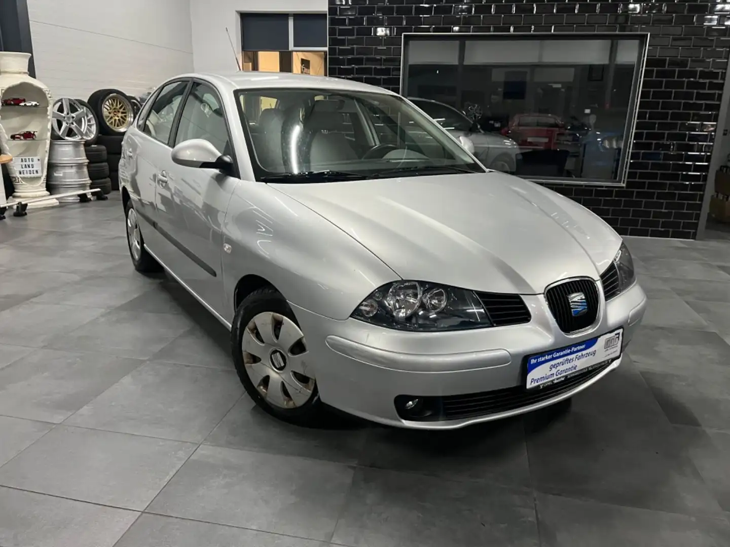 SEAT Ibiza Signo Grau - 1