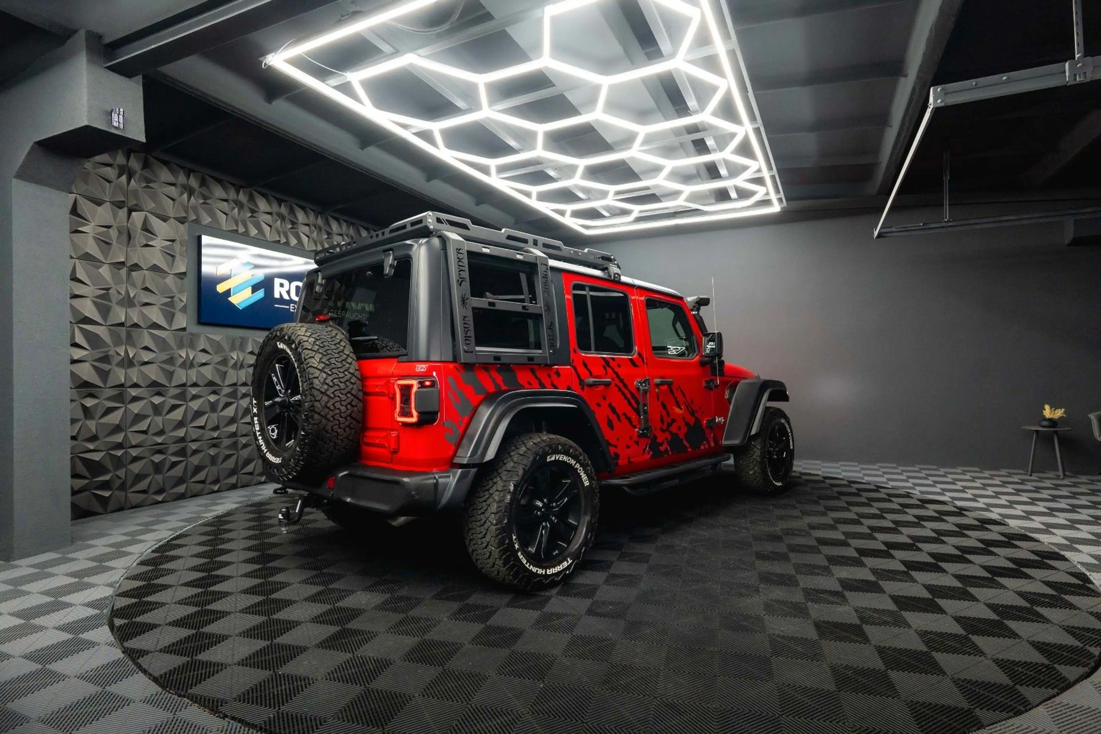 Jeep Wrangler 2.0 T UNLIMITED SPORT S OFFROAD 4x4 LED — photo 14