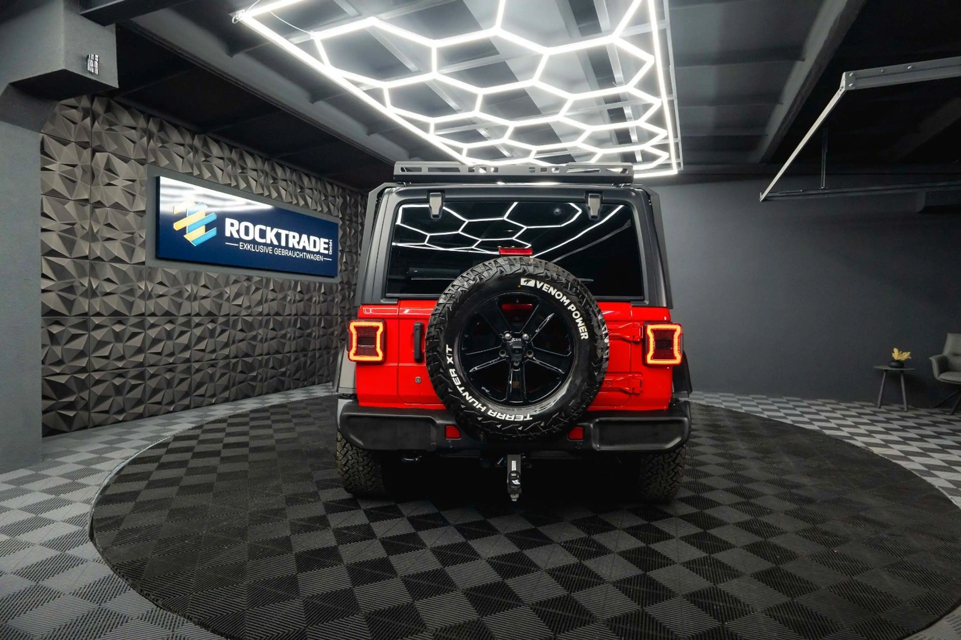 Jeep Wrangler 2.0 T UNLIMITED SPORT S OFFROAD 4x4 LED — photo 15