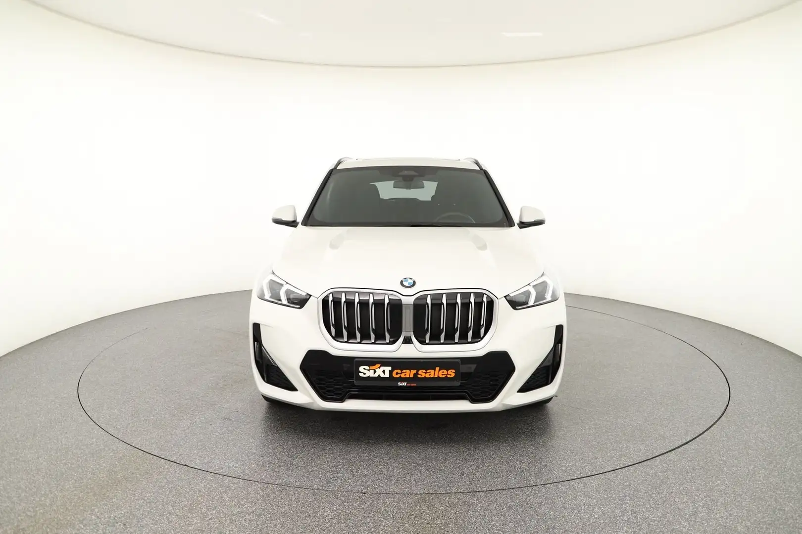 BMW X1 xDrive 23d M Sport|adLED|HUD|h&k|Pano|ACC|AHK Weiß - 2