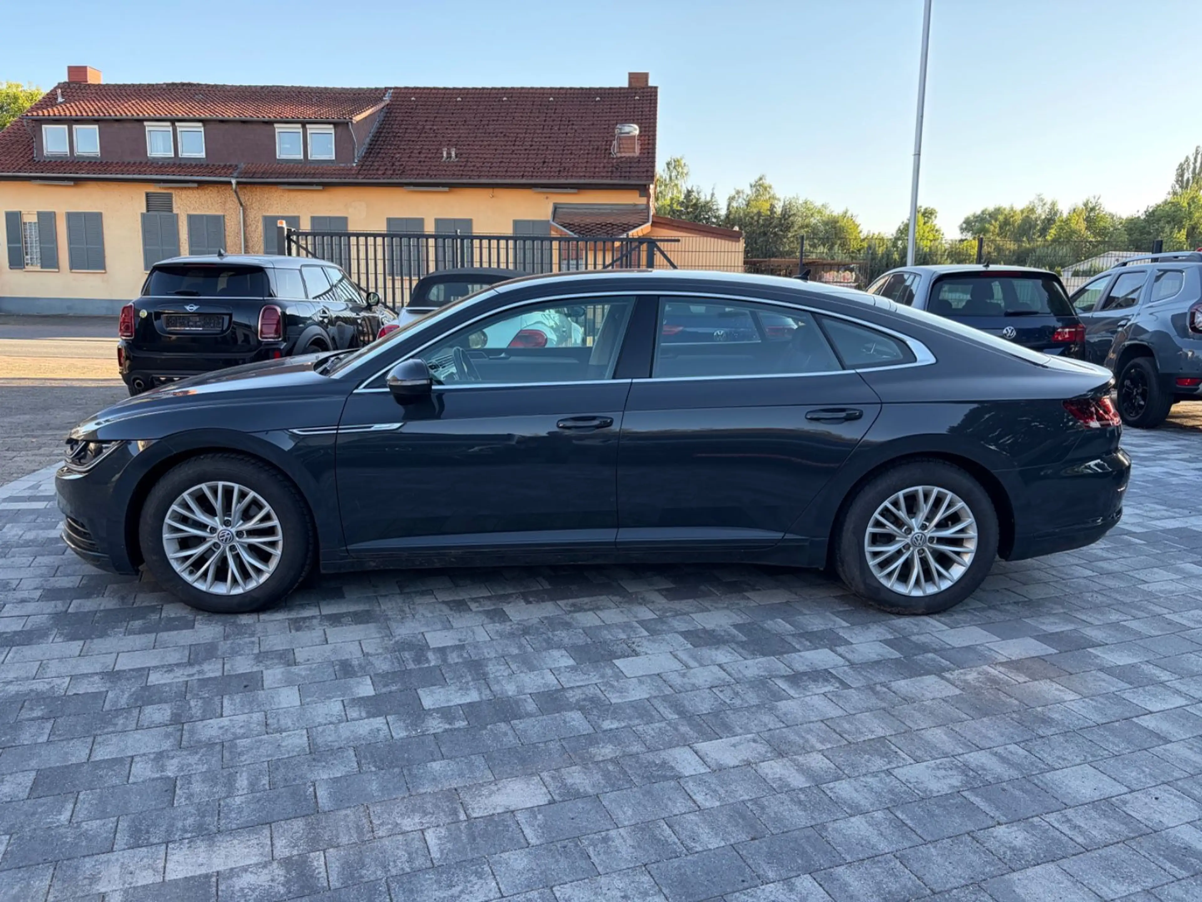 Volkswagen Arteon 1.5 TSI 2.Hand / LED / HU & Insp.NEU — photo 7