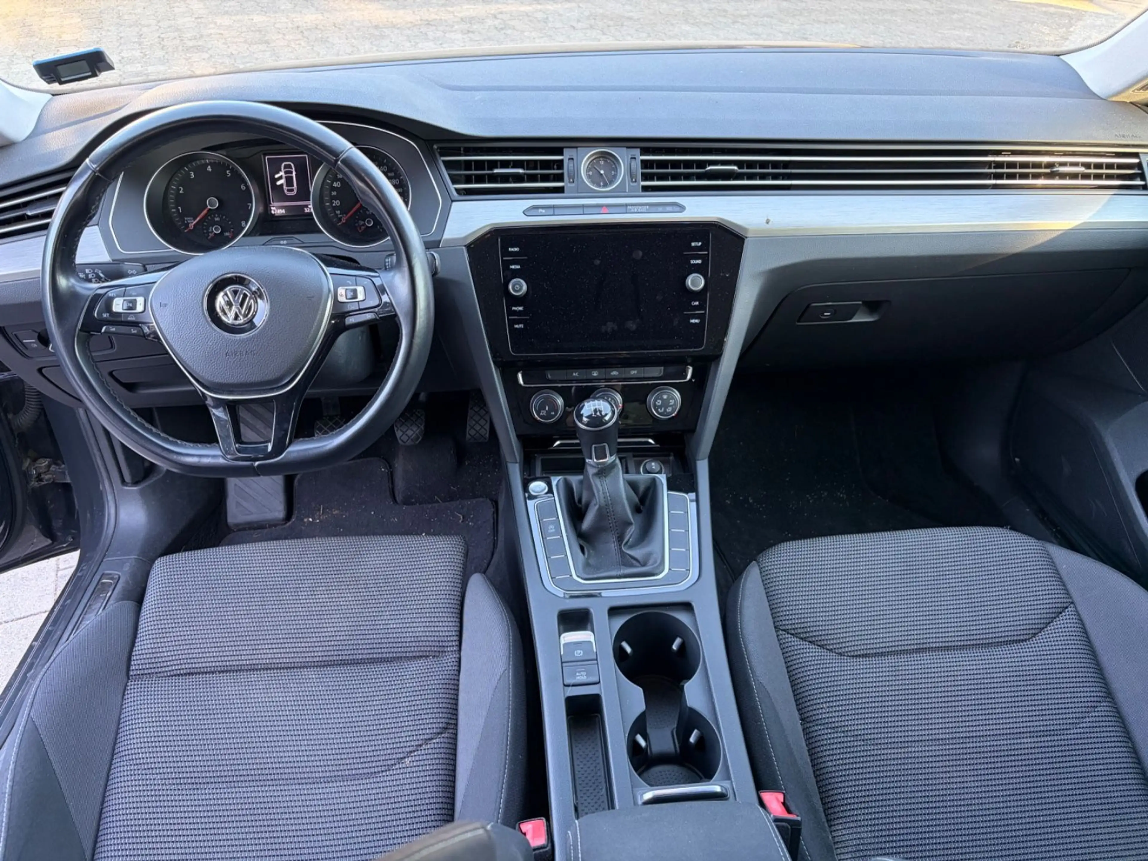 Volkswagen Arteon 1.5 TSI 2.Hand / LED / HU & Insp.NEU — photo 8