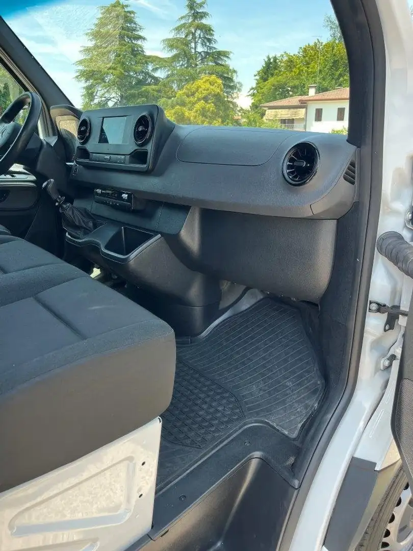 Mercedes-Benz Sprinter 314 Cdi F39/33 Blanc - 2