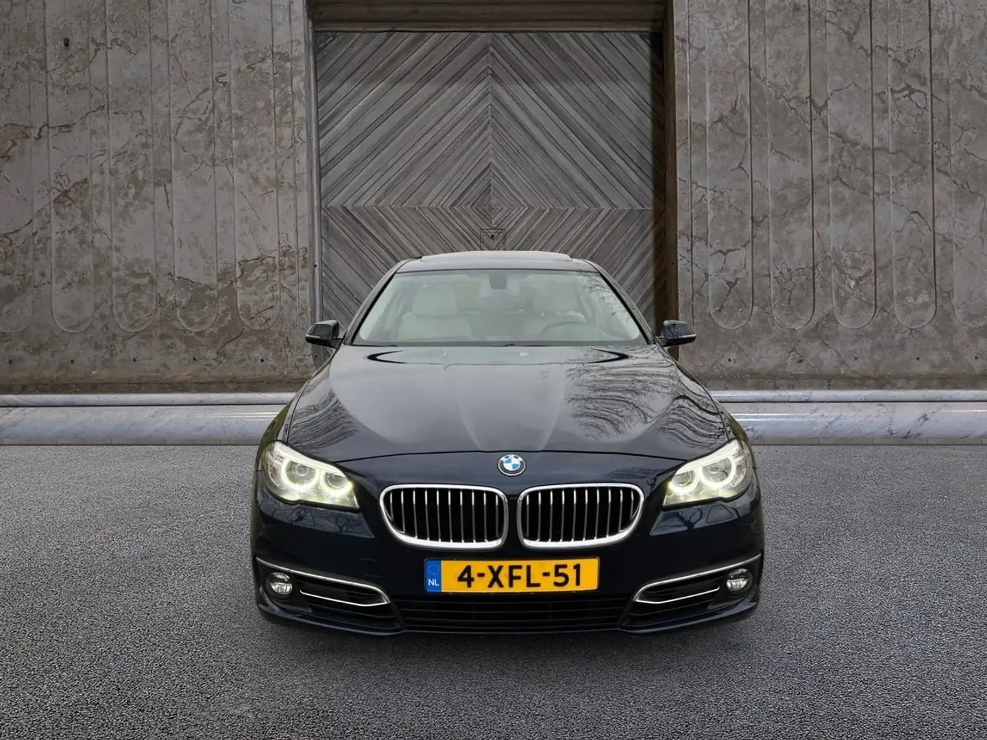 BMW 520 5-serie 520d Last Minute Edition luxury Blauw - 2