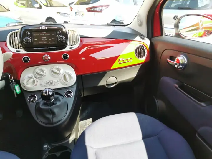Fiat 500 Dolcevita 1.0 Hybrid (2021) 2022, foto 10