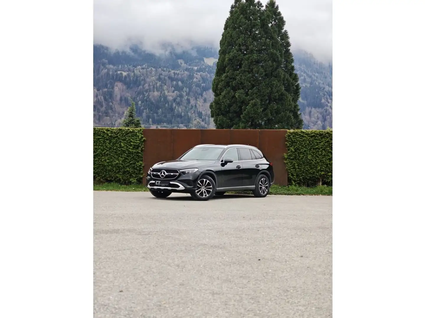 Mercedes-Benz GLC 200 D MHEV 4MATIC Aut. Ö-Edition Aut. Schwarz - 1