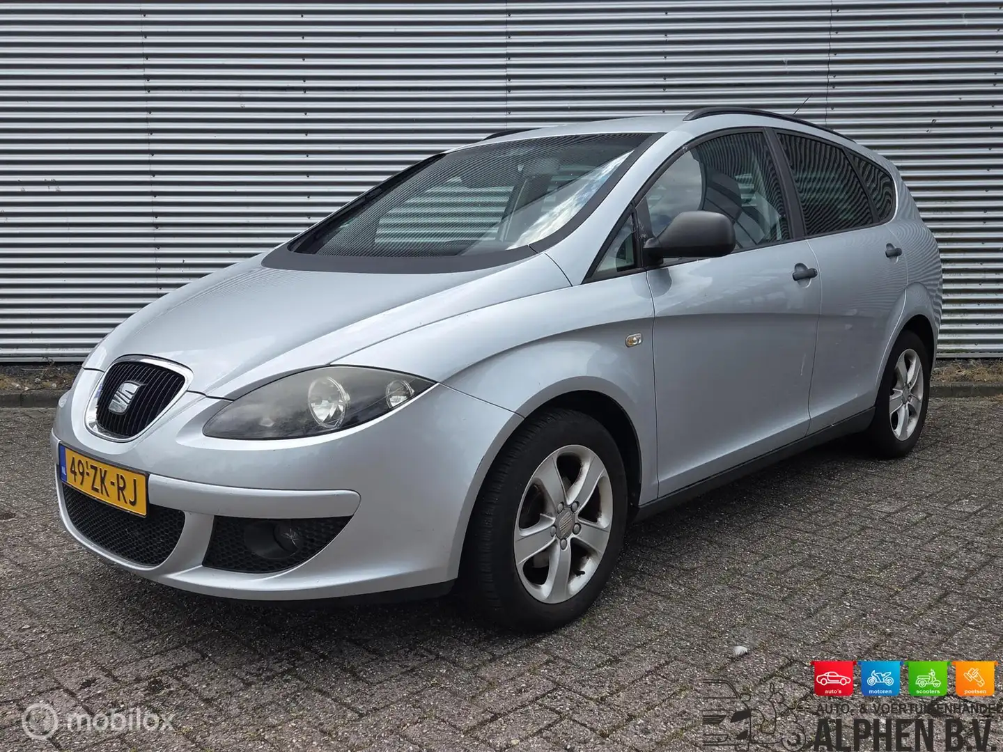 SEAT Altea XL 1.6 25 Edition - Airco - Nap - Grijs - 1