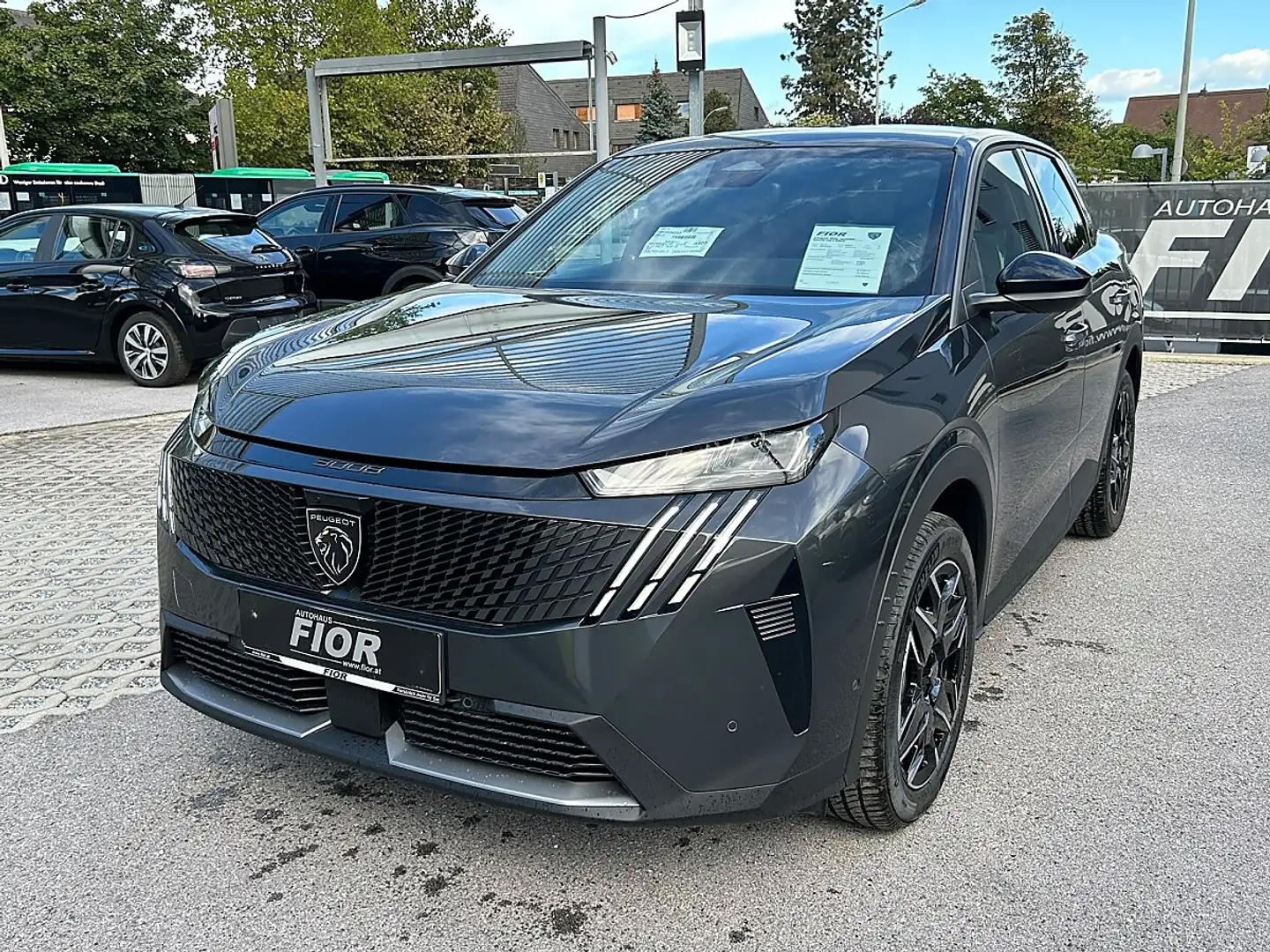 Peugeot 3008 Hybrid 145 e-DCS6 "Allure" (P3033) Grau - 1
