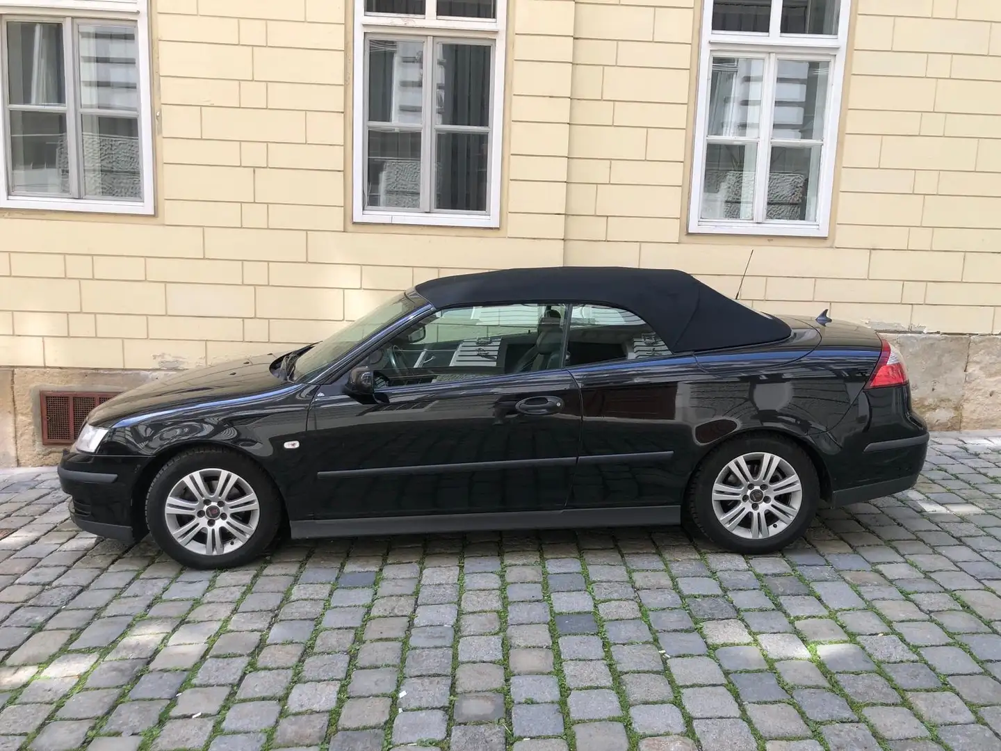 Saab 9-3 9-3 Linear 2,0t Sport Schwarz - 1