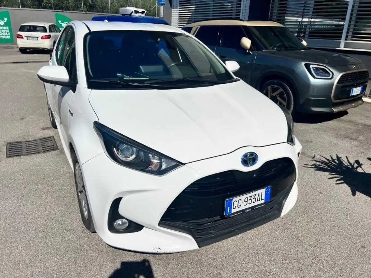 Toyota Yaris Yaris IV 2021 1.5h Active Blanc - 2
