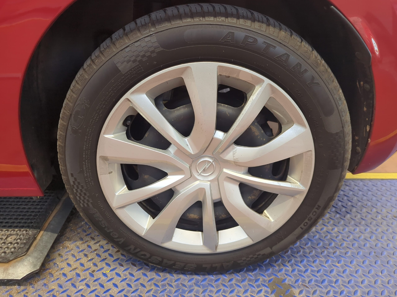 Opel Corsa -e Elektro Edition KlimaA+W-Pumpe+CarPlay — photo 17