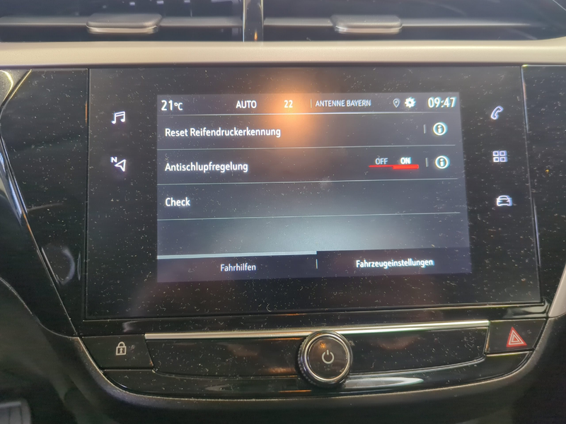 Opel Corsa -e Elektro Edition KlimaA+W-Pumpe+CarPlay — photo 18